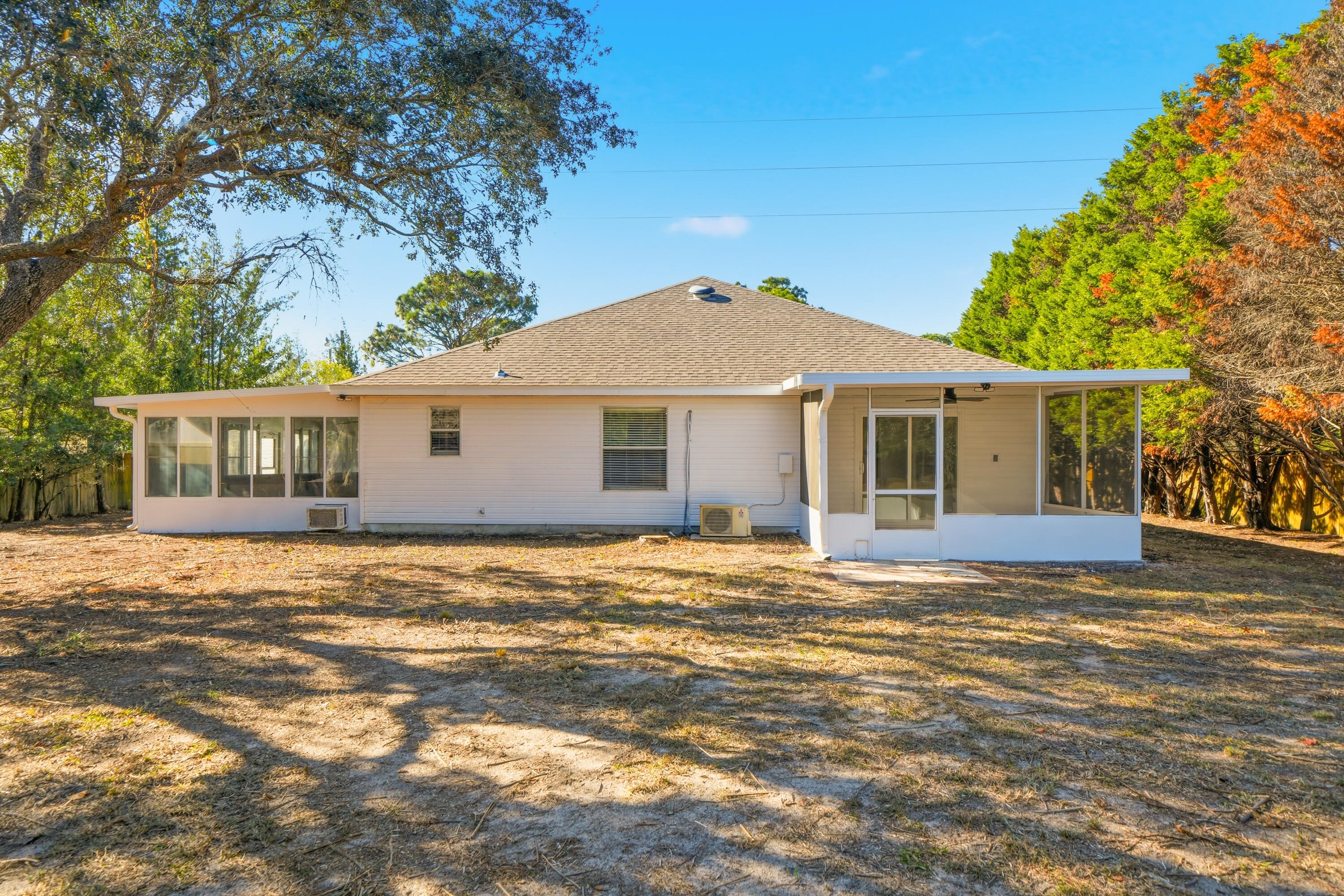 NAVARRE S/D 2ND ADDN - Residential