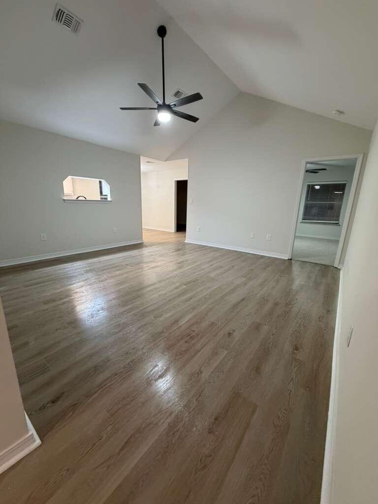 NAVARRE S/D 2ND ADDN - Residential