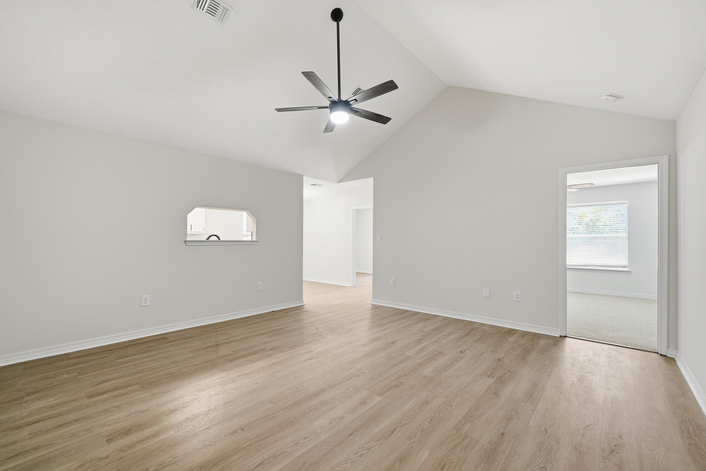 NAVARRE S/D 2ND ADDN - Residential