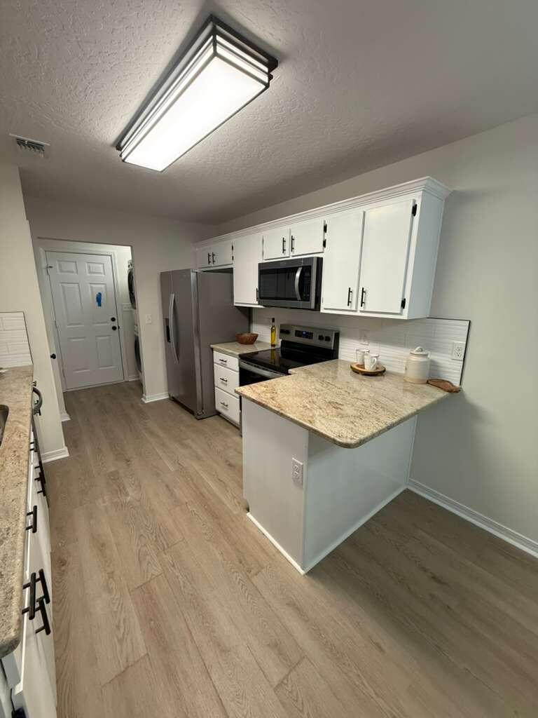 NAVARRE S/D 2ND ADDN - Residential