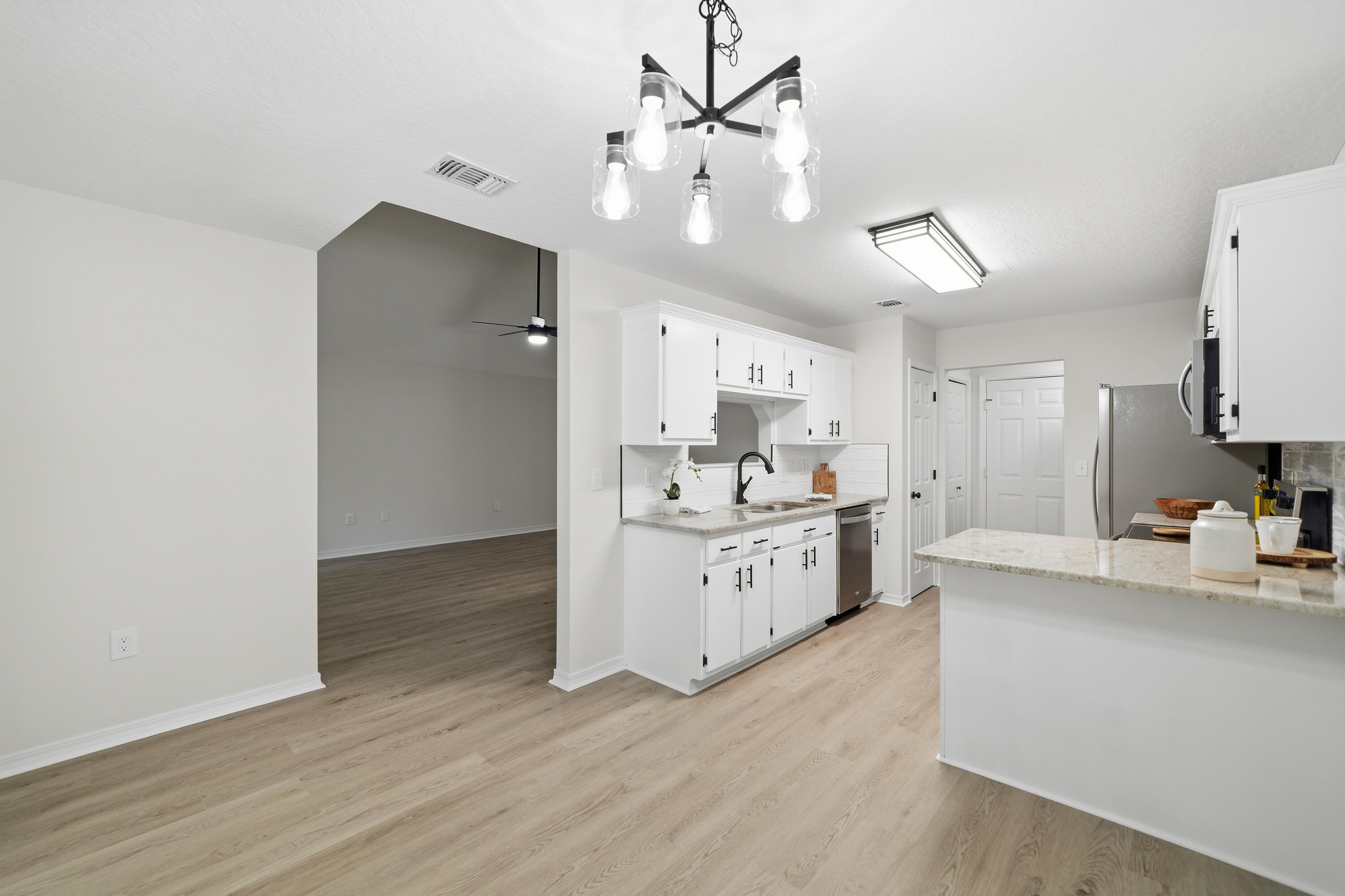 NAVARRE S/D 2ND ADDN - Residential