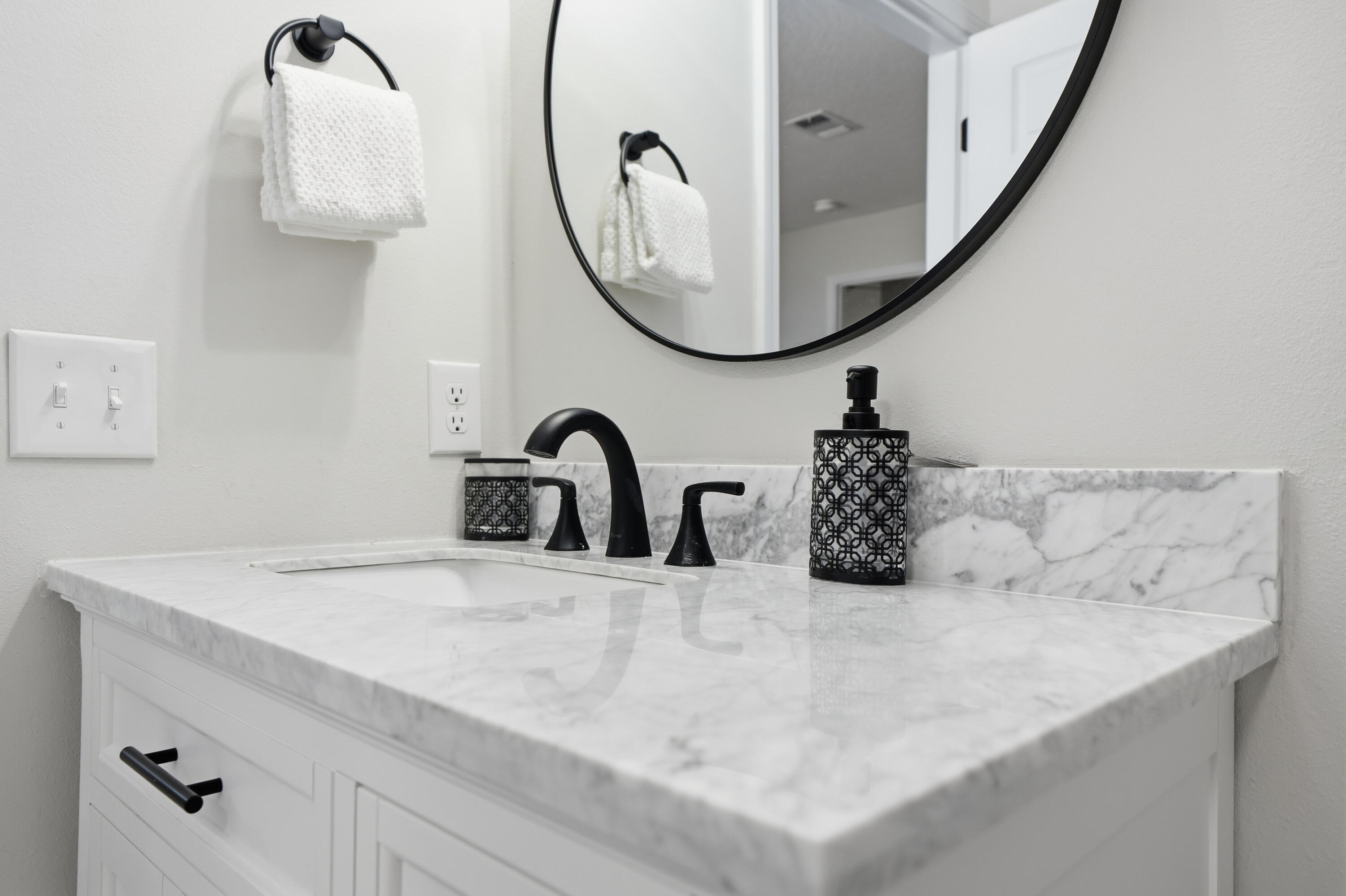 NAVARRE S/D 2ND ADDN - Residential