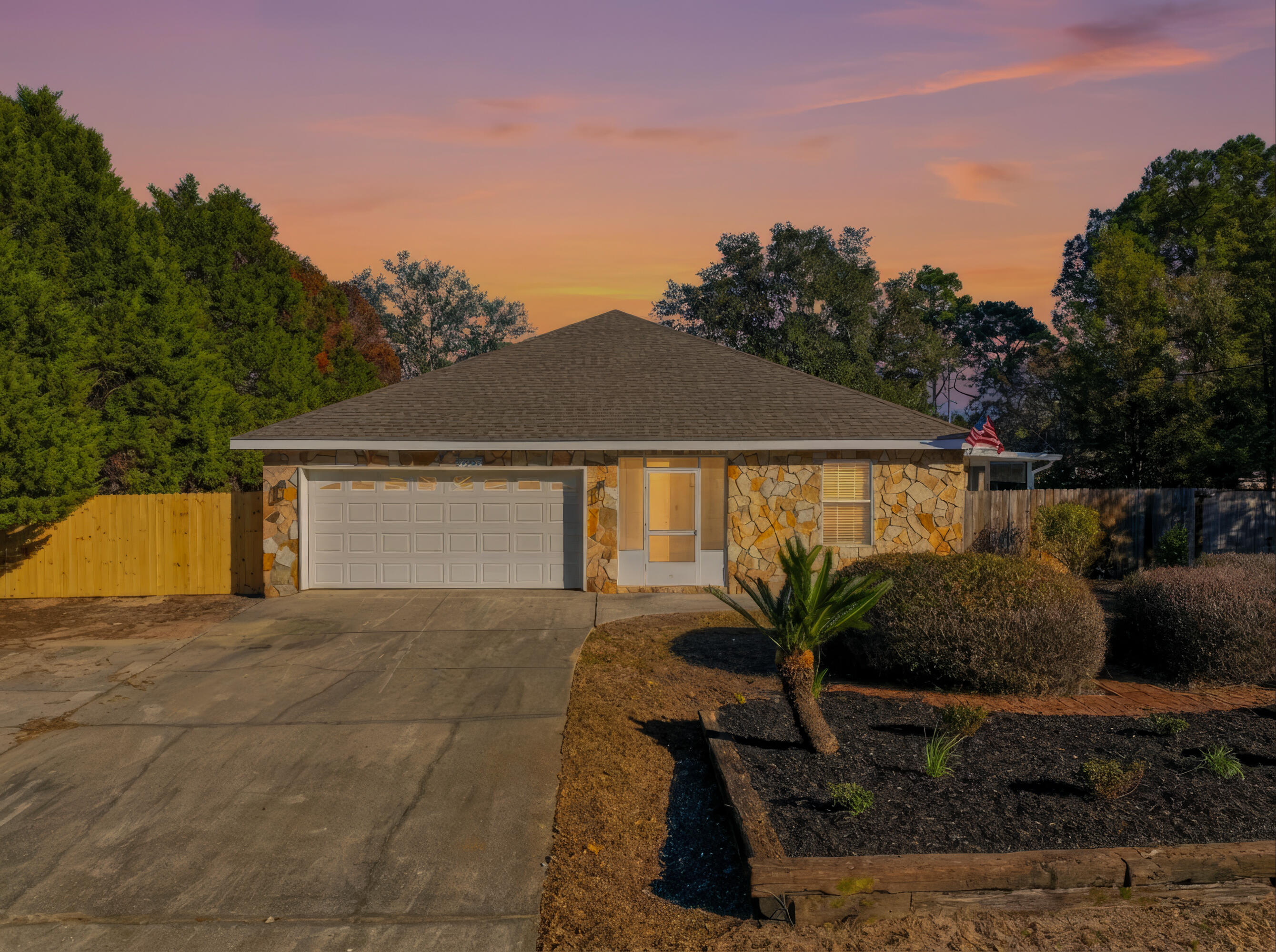 NAVARRE S/D 2ND ADDN - Residential