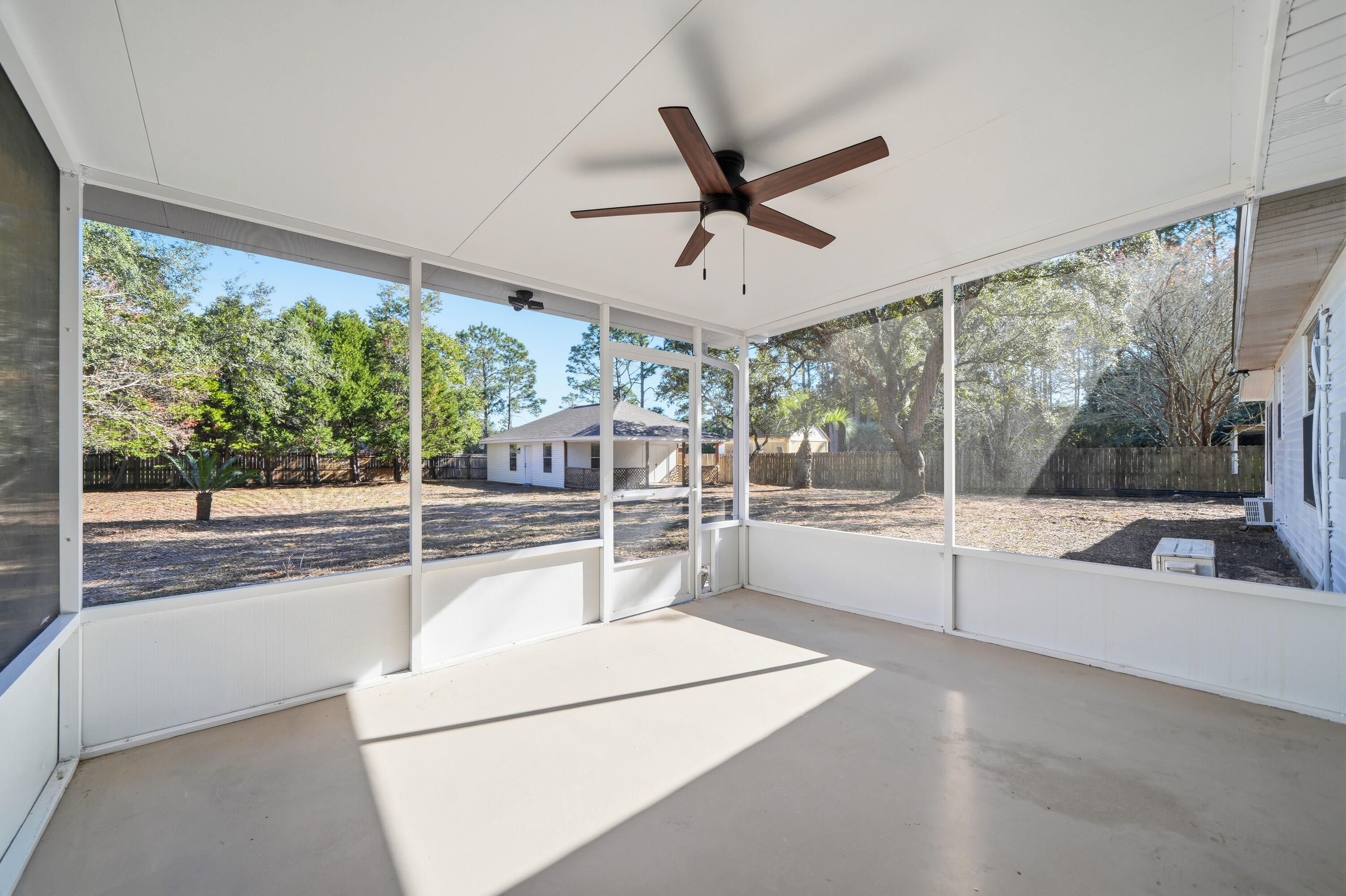 NAVARRE S/D 2ND ADDN - Residential