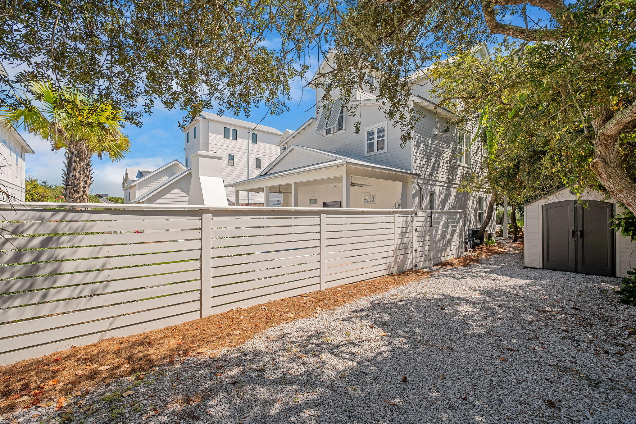 GULF SHORE MANOR - Residential