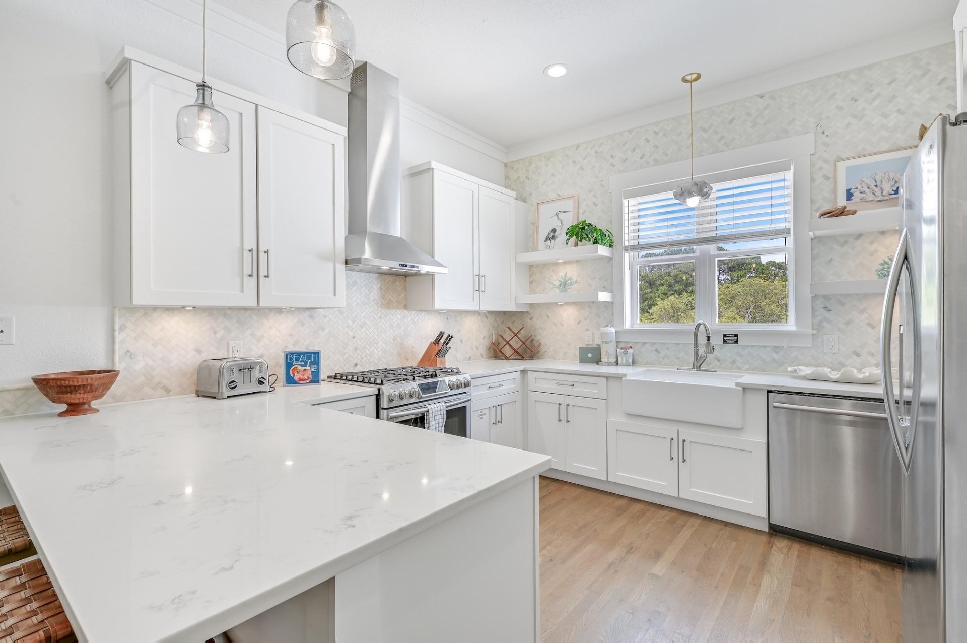 GULF SHORE MANOR - Residential