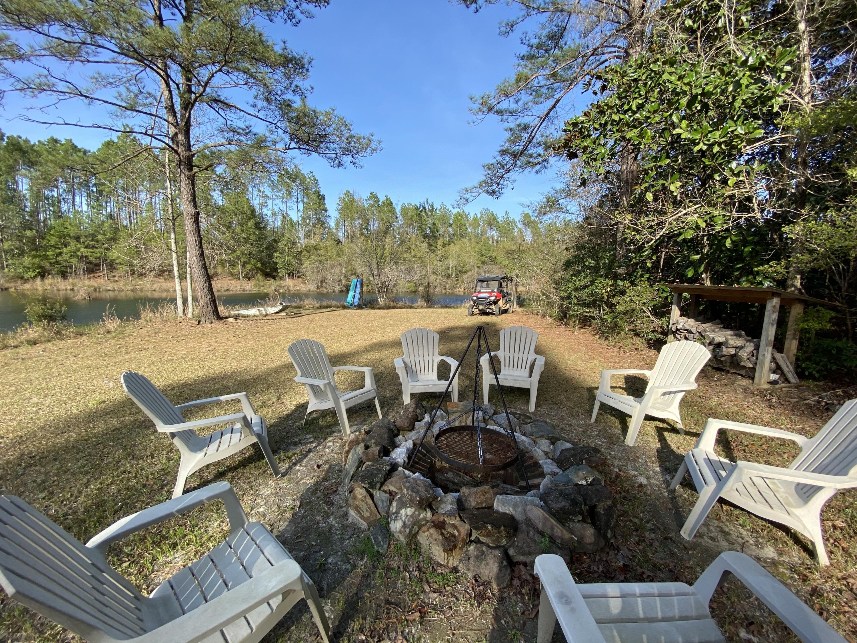 METES & BOUNDS - Land