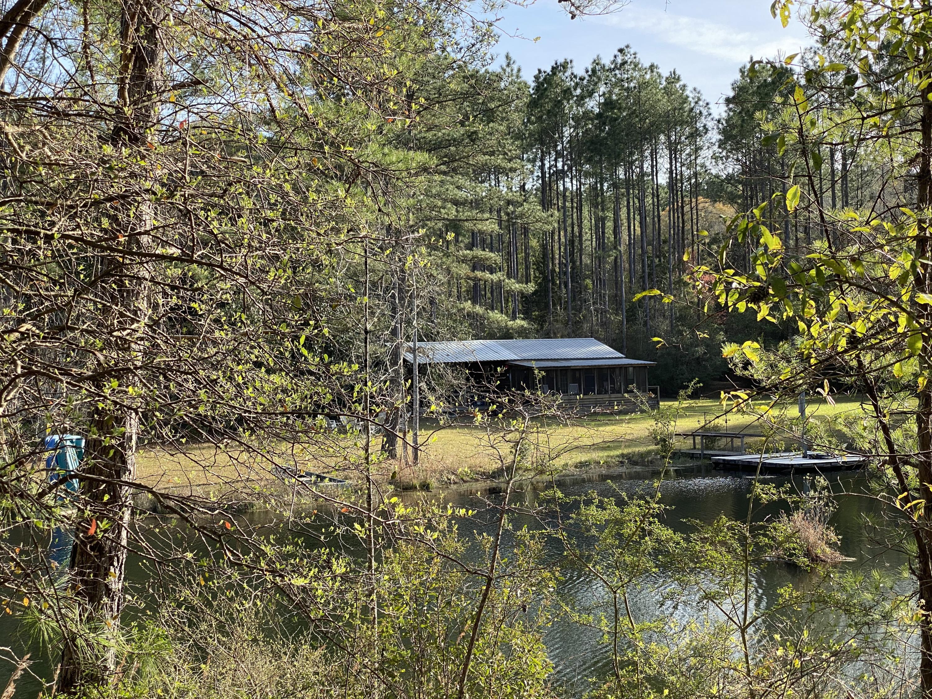 METES & BOUNDS - Land