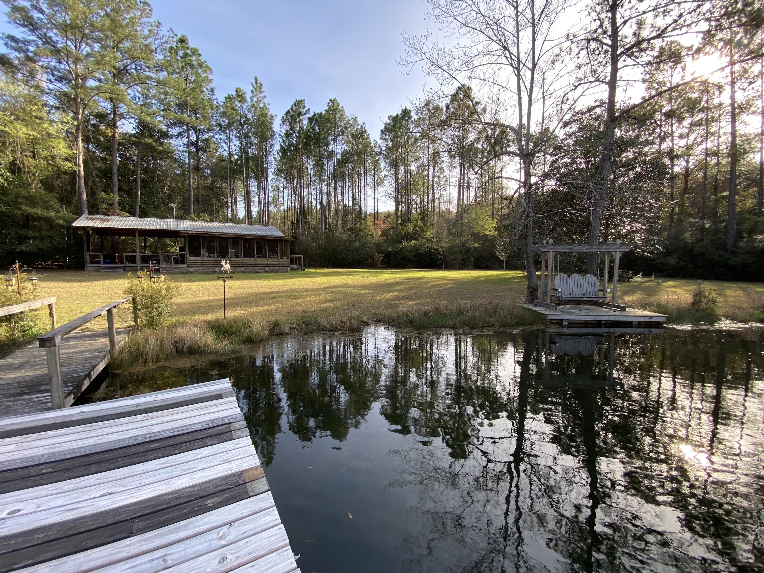 METES & BOUNDS - Land