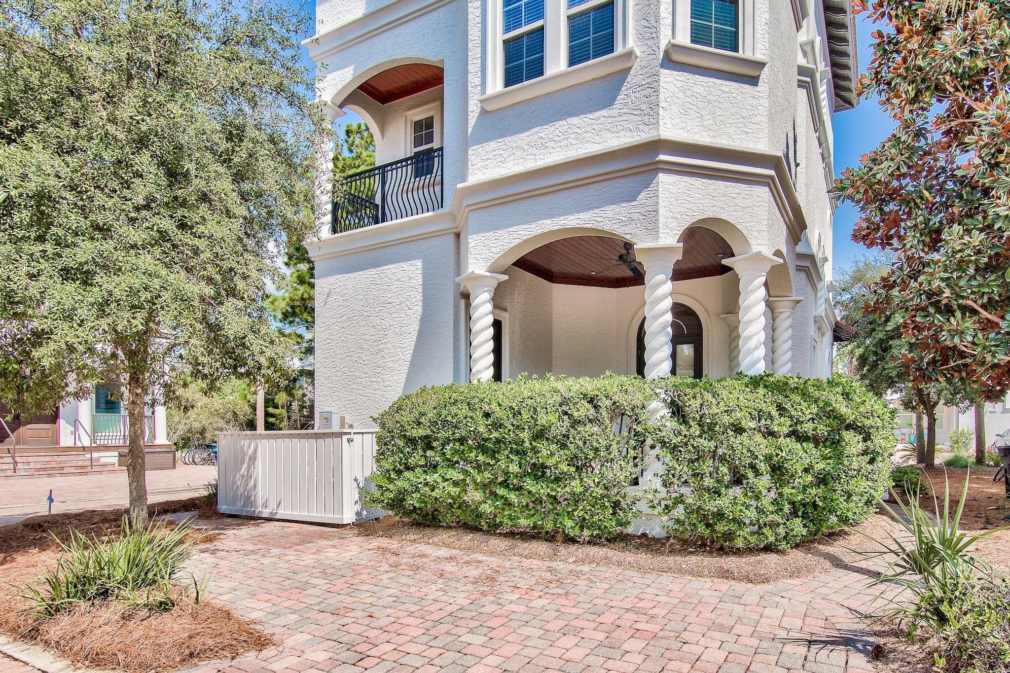 PALMEIRA VILLAS AT SEAGROVE BEACH - Residential