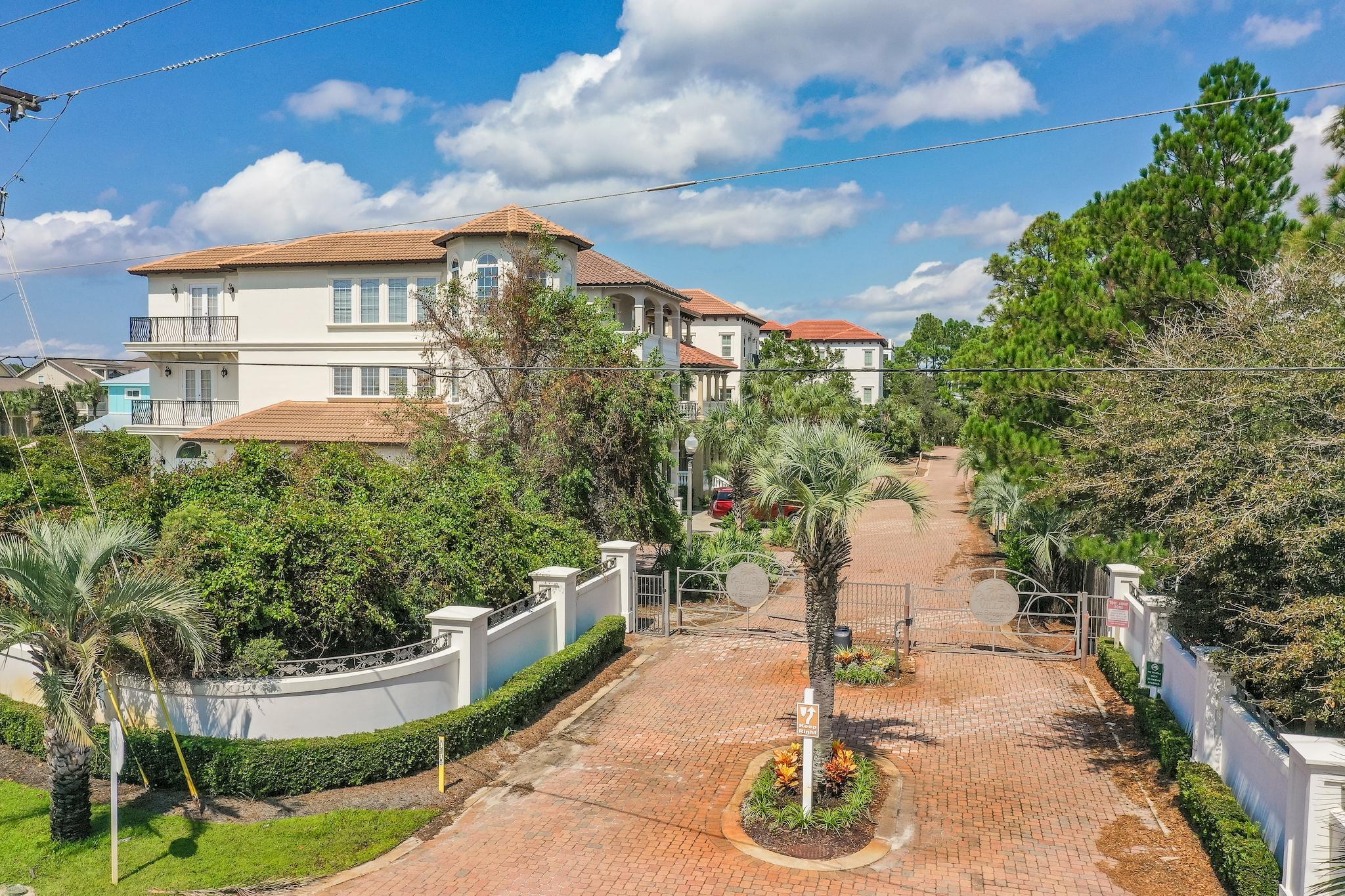 PALMEIRA VILLAS AT SEAGROVE BEACH - Residential
