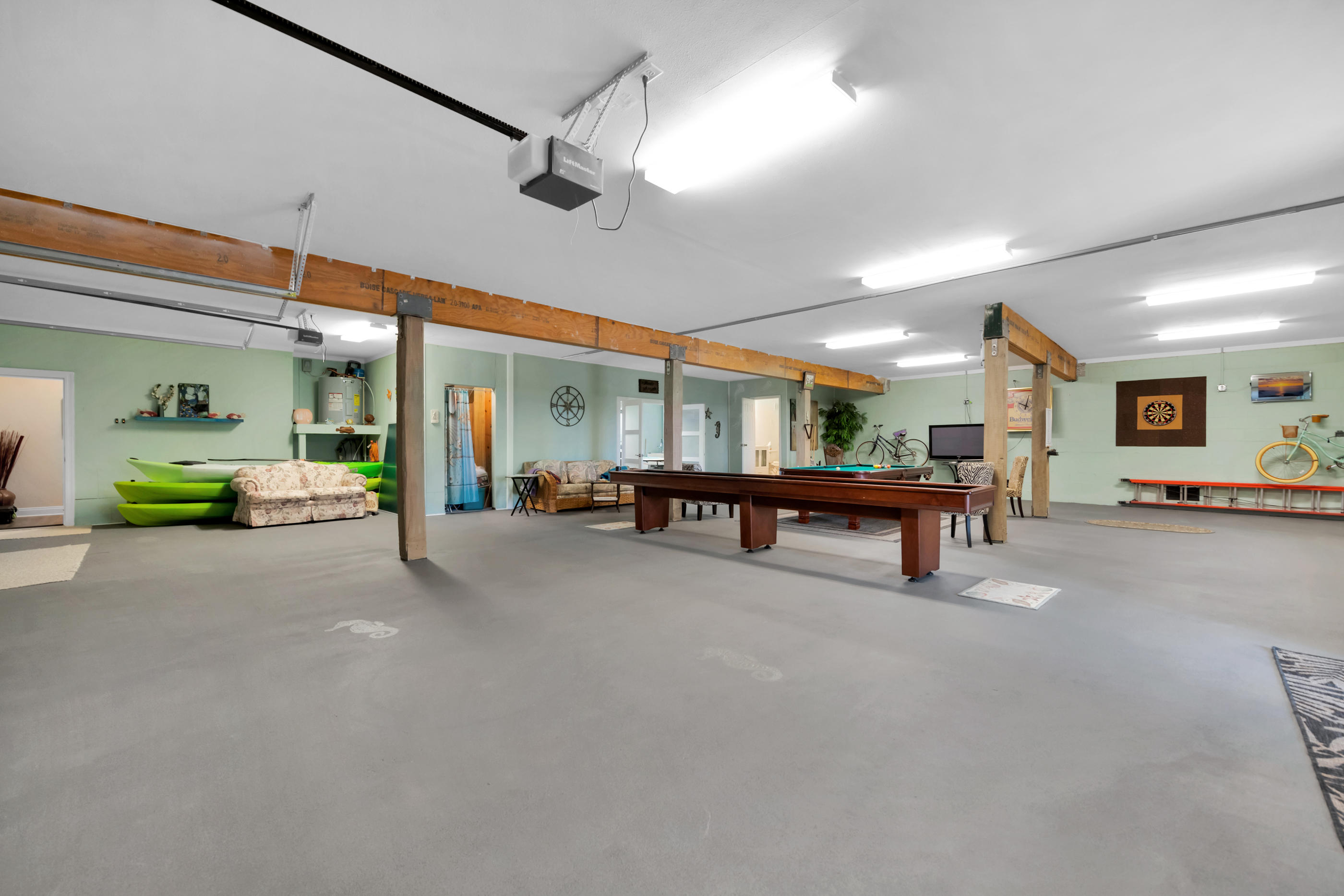 PALMETTO LAKE PRESERVE - Residential