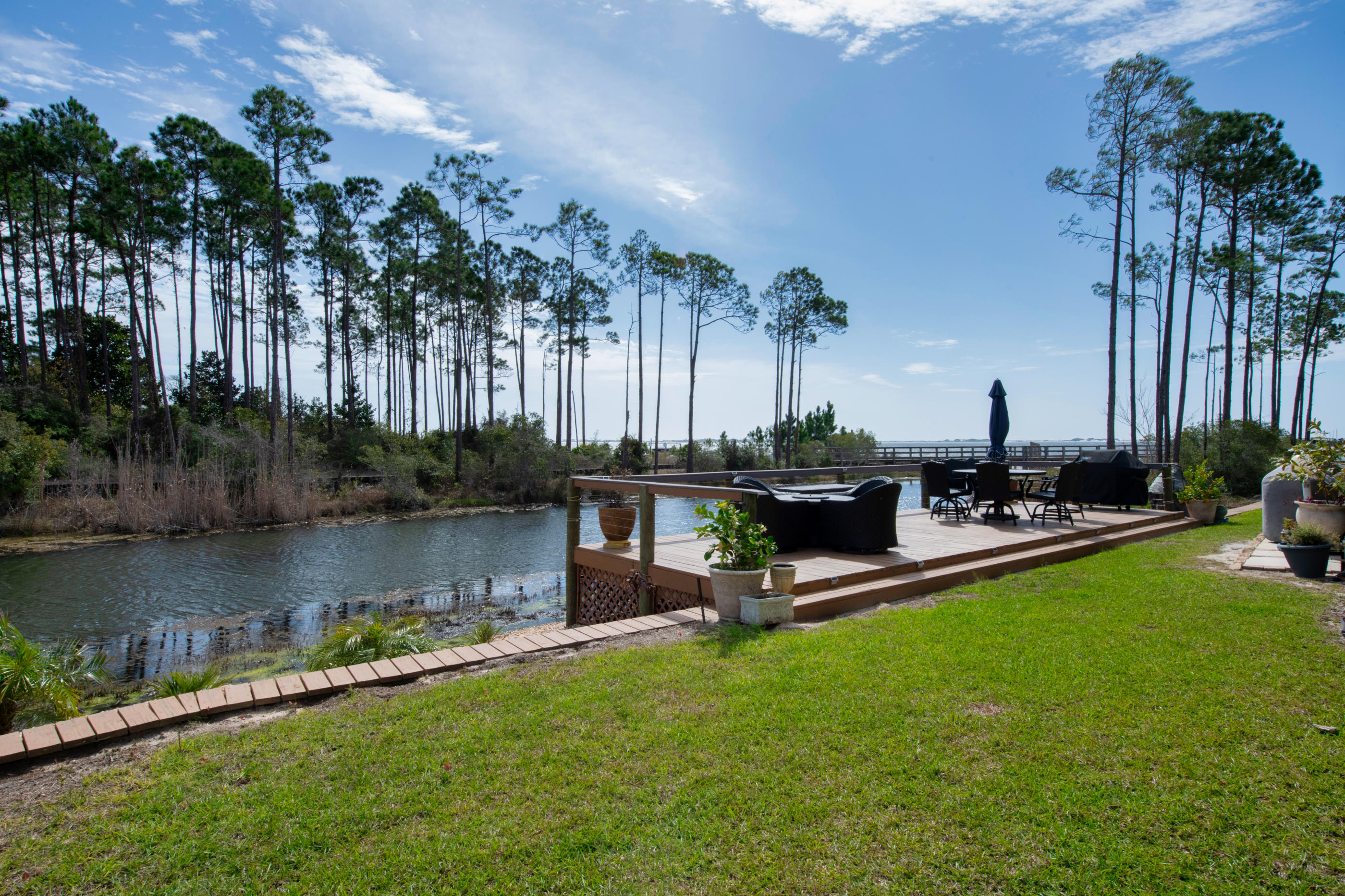 PALMETTO LAKE PRESERVE - Residential