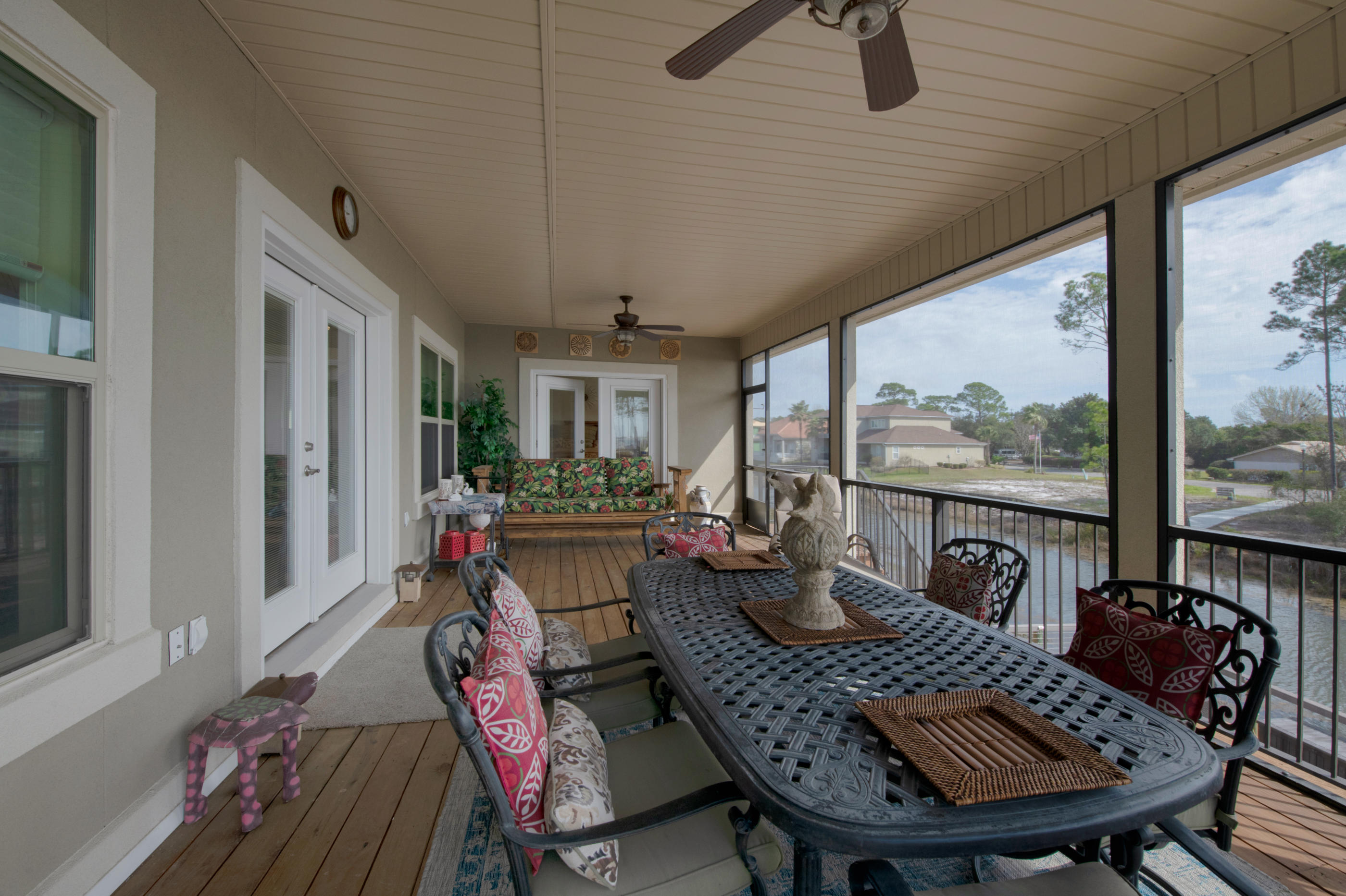 PALMETTO LAKE PRESERVE - Residential