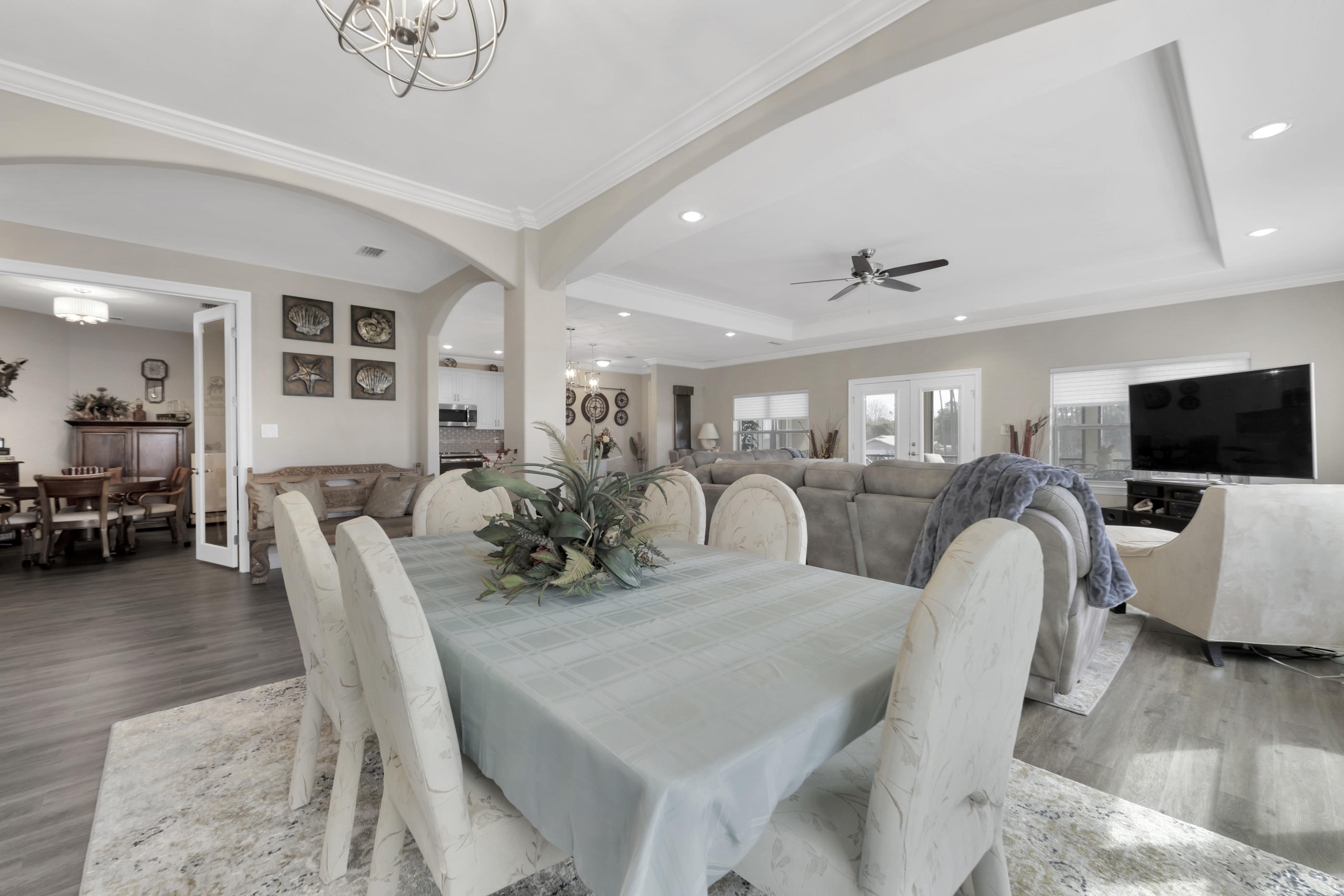 PALMETTO LAKE PRESERVE - Residential