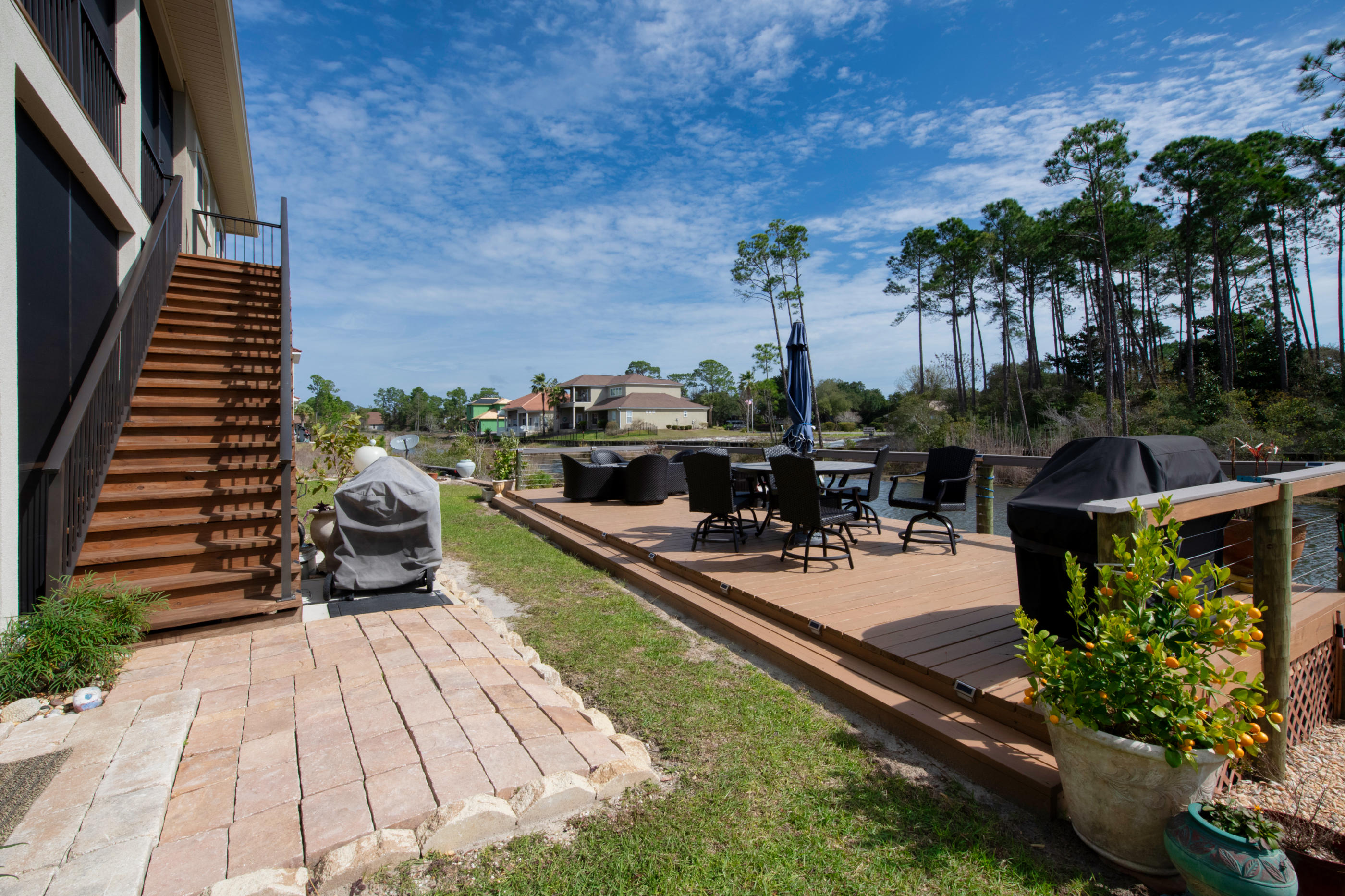 PALMETTO LAKE PRESERVE - Residential