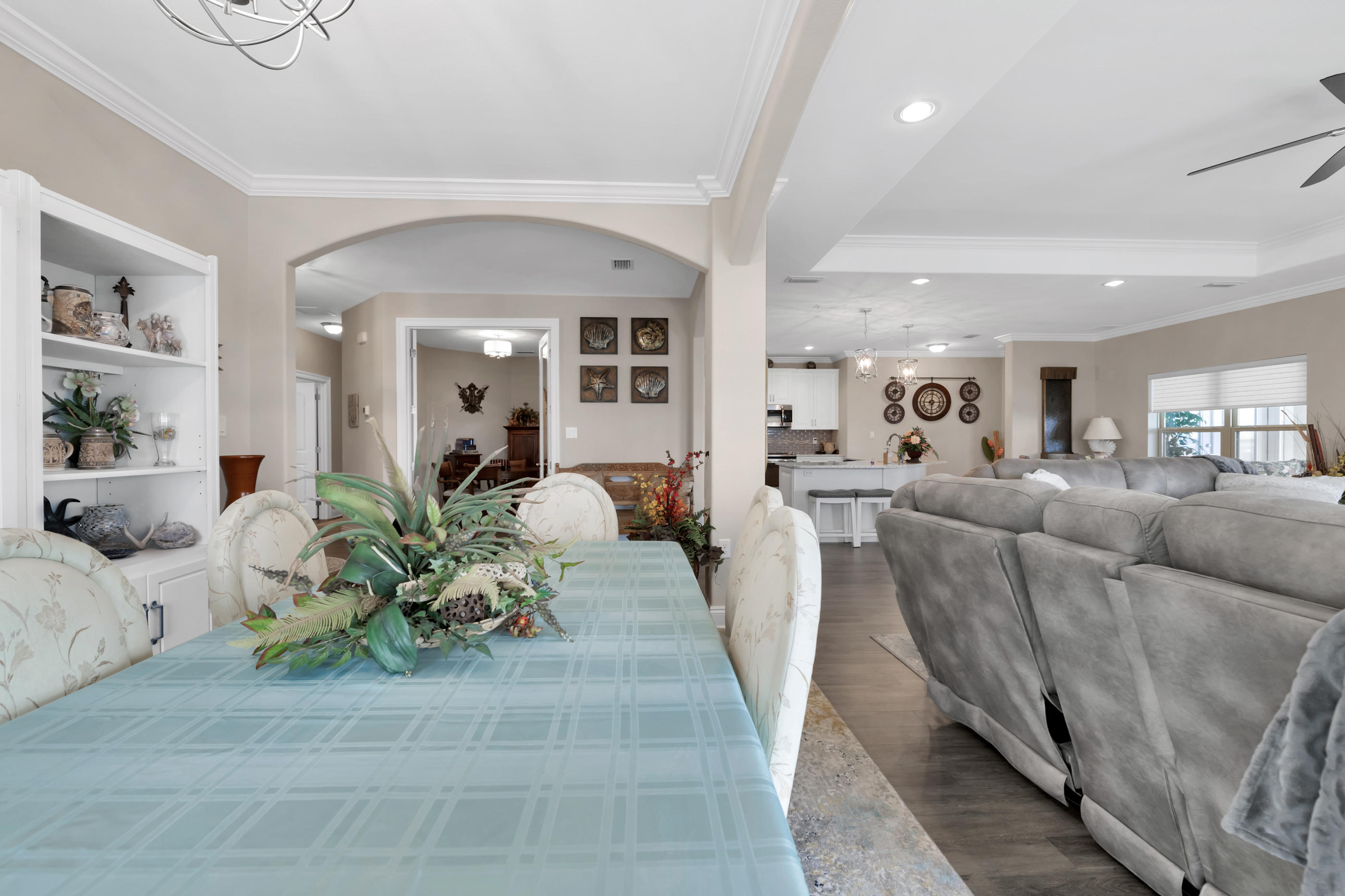 PALMETTO LAKE PRESERVE - Residential