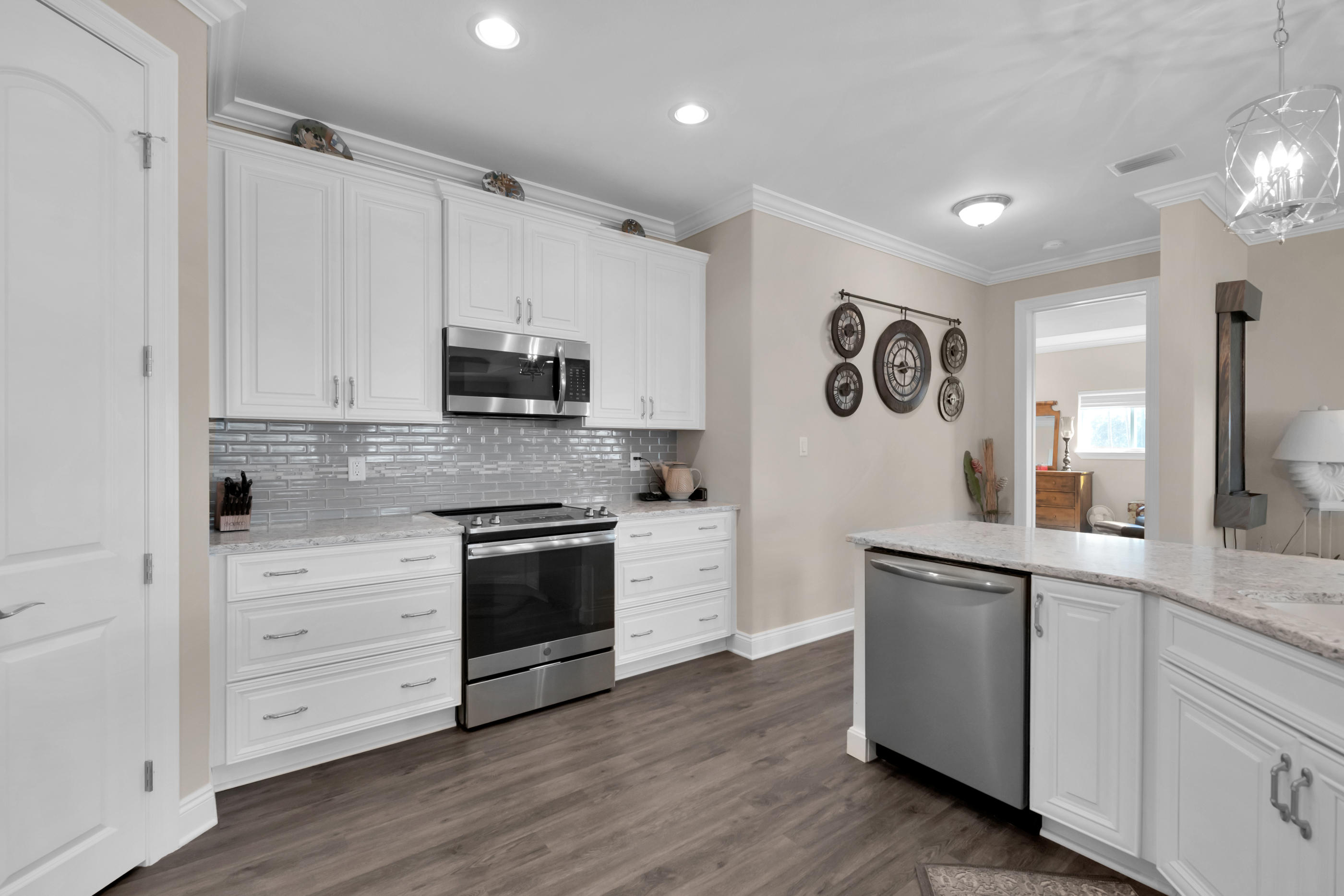 PALMETTO LAKE PRESERVE - Residential