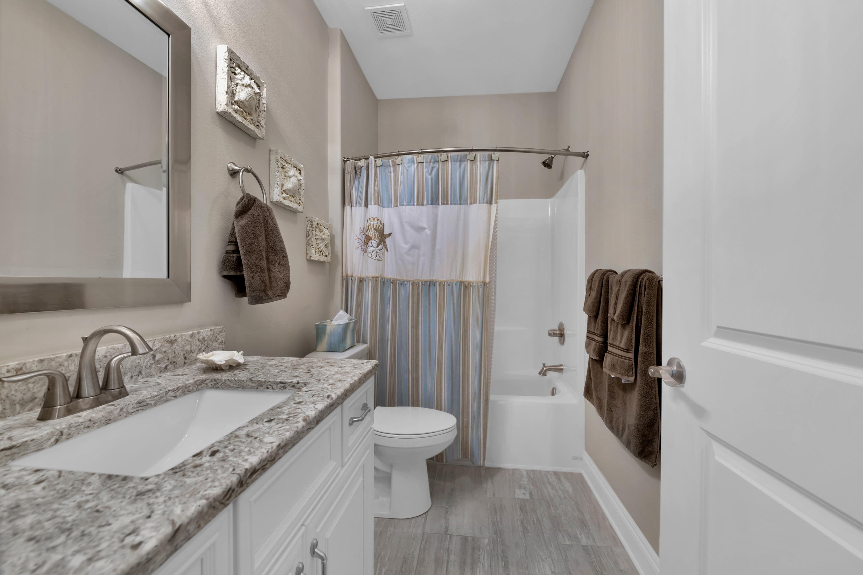 PALMETTO LAKE PRESERVE - Residential