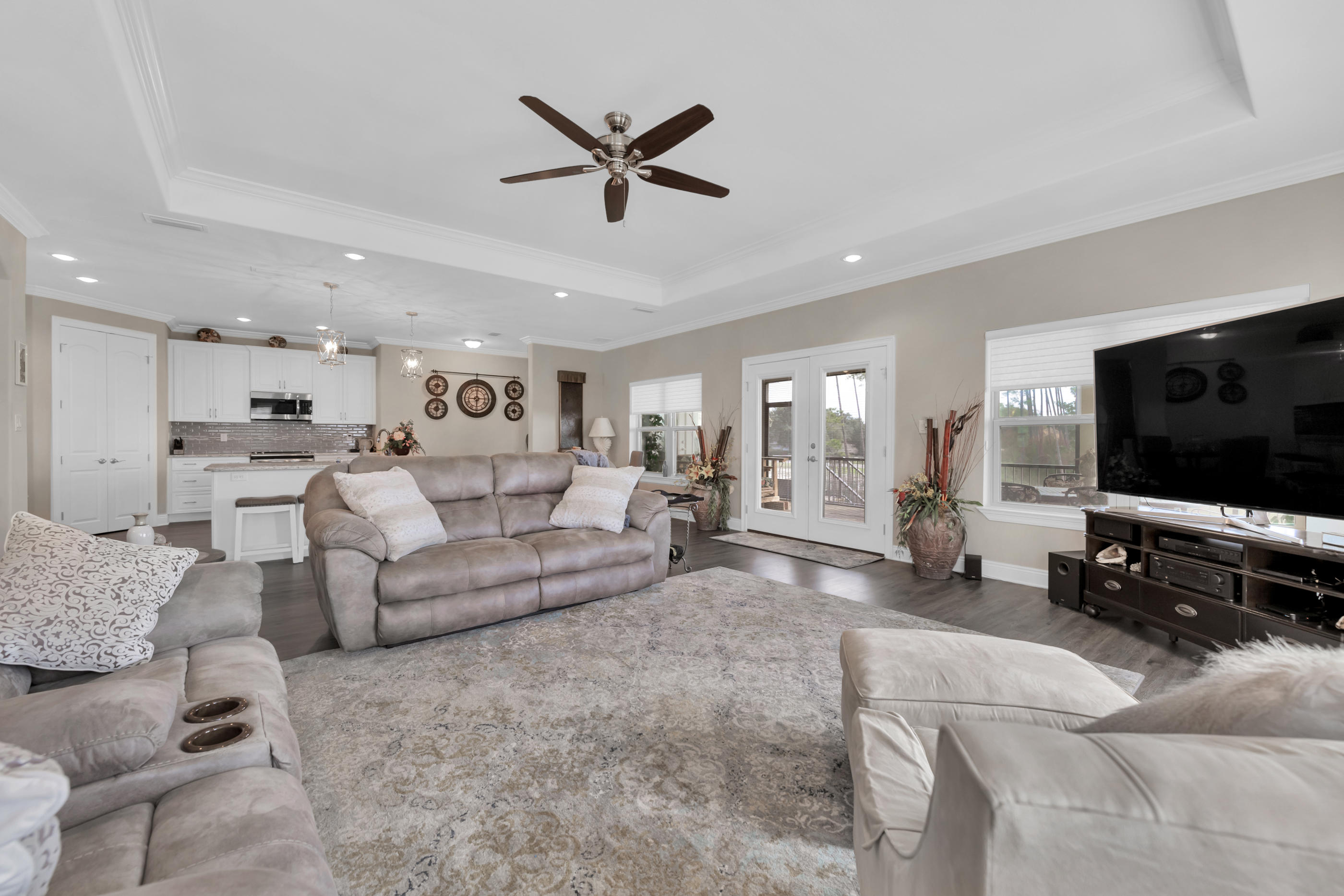 PALMETTO LAKE PRESERVE - Residential