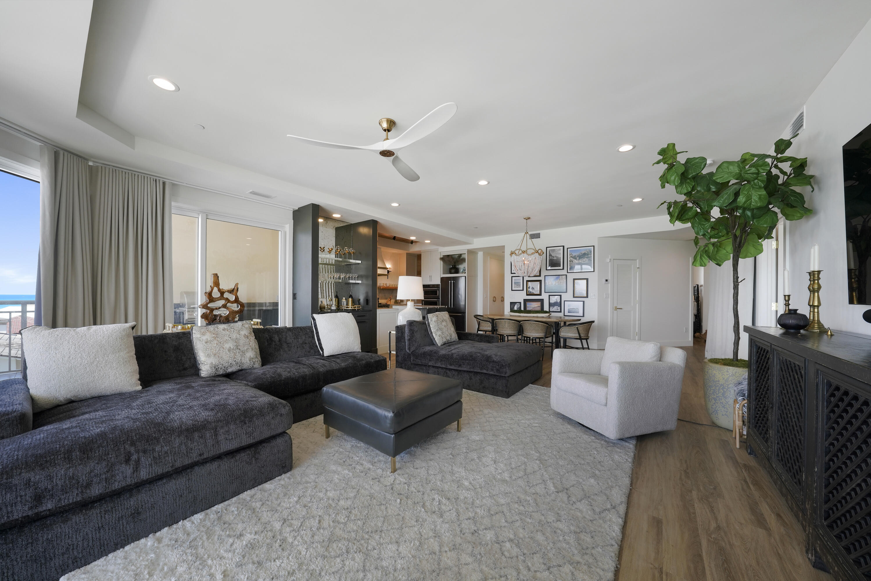 HIDDEN DUNES GRAND VILLAS - Residential
