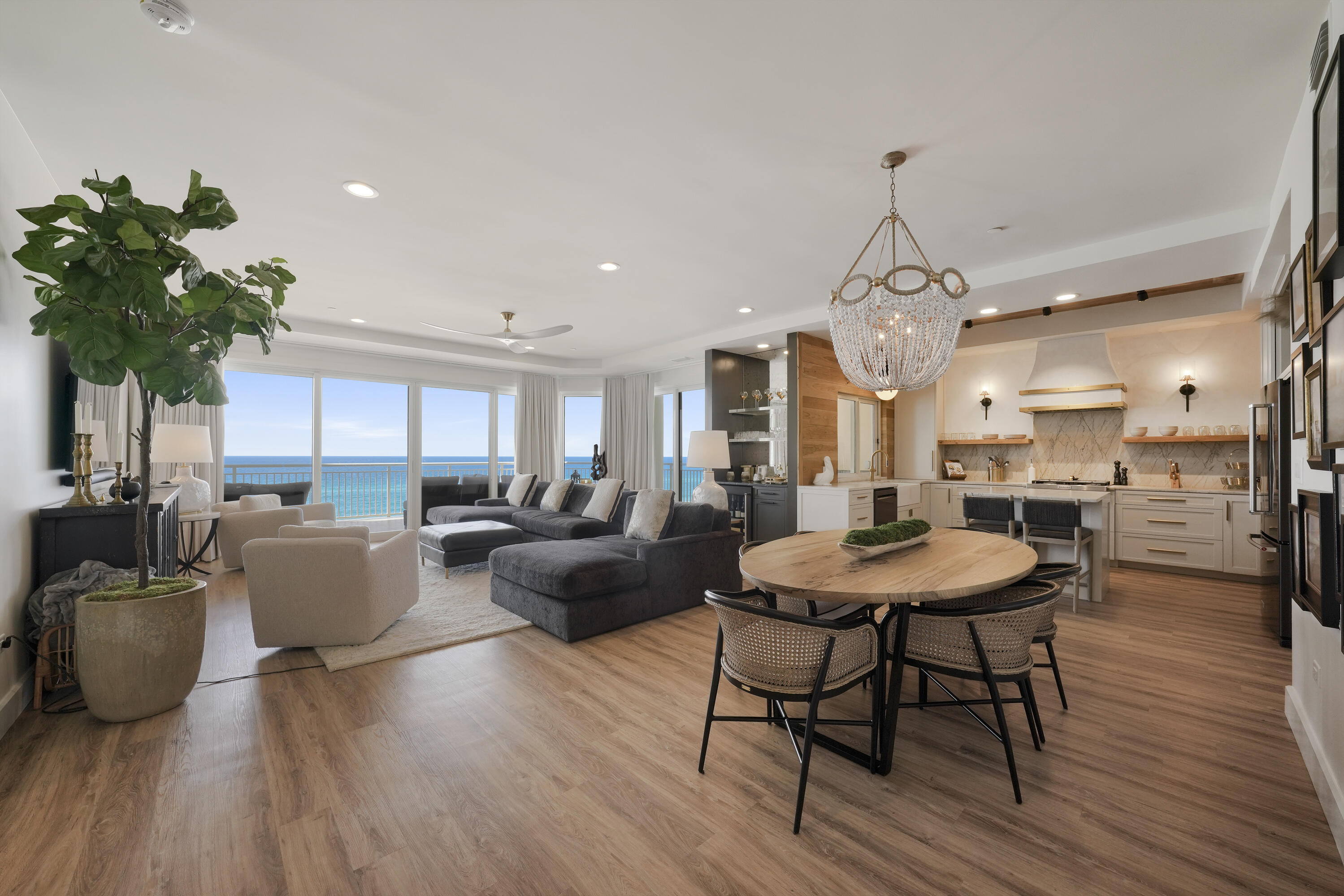 HIDDEN DUNES GRAND VILLAS - Residential