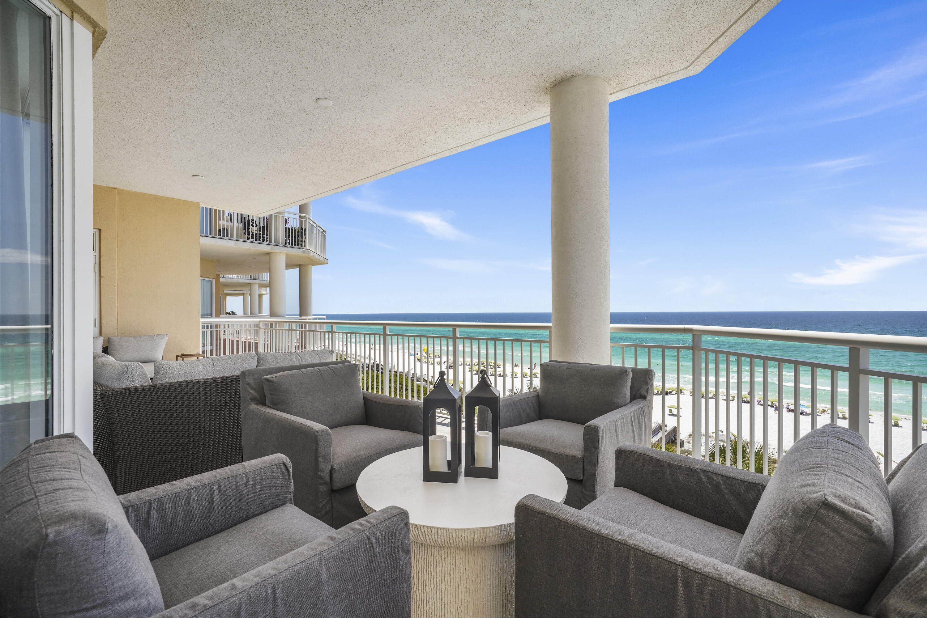 HIDDEN DUNES GRAND VILLAS - Residential