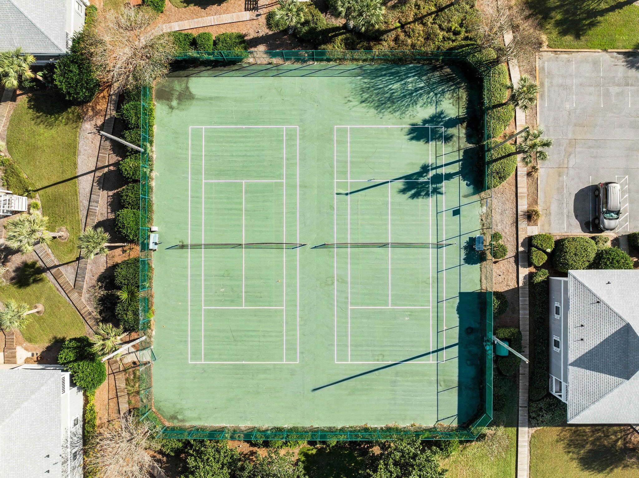 BEACHWOOD VILLAS CONDO - Residential