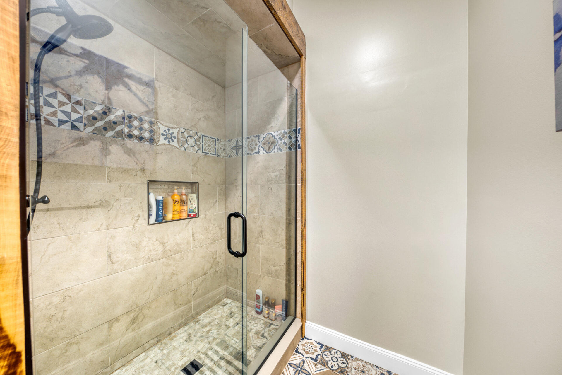 Emerald Bay BAYWINDS GOLF EST PH 1 - Residential
