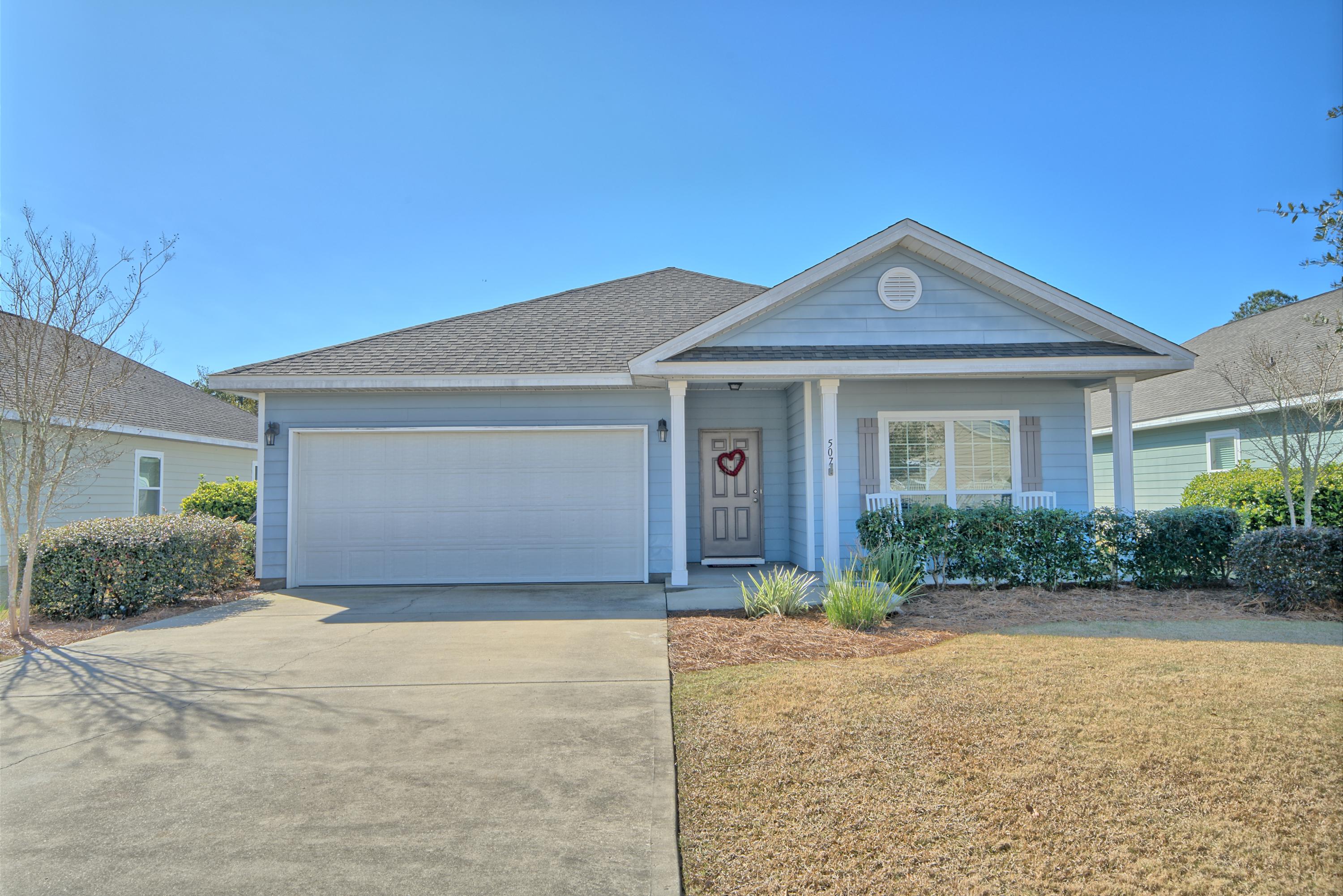 HAMMOCK BAY - Residential