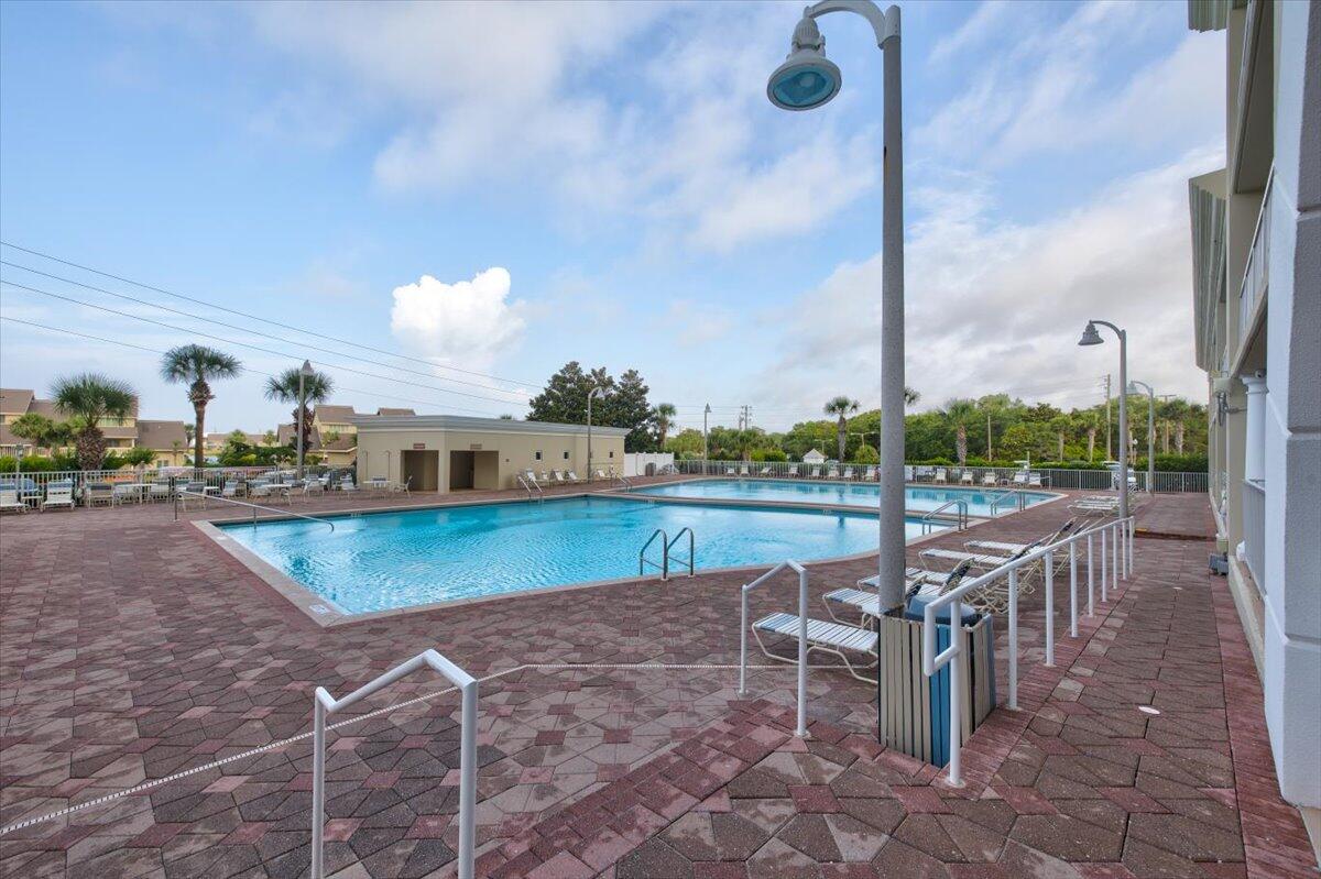 ARIEL DUNES II - Residential