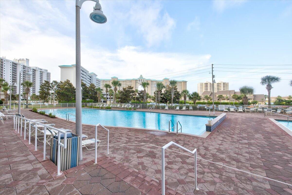 ARIEL DUNES II - Residential