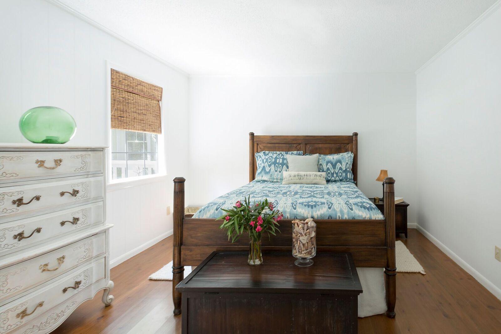 GULF SHORE MANOR - Residential