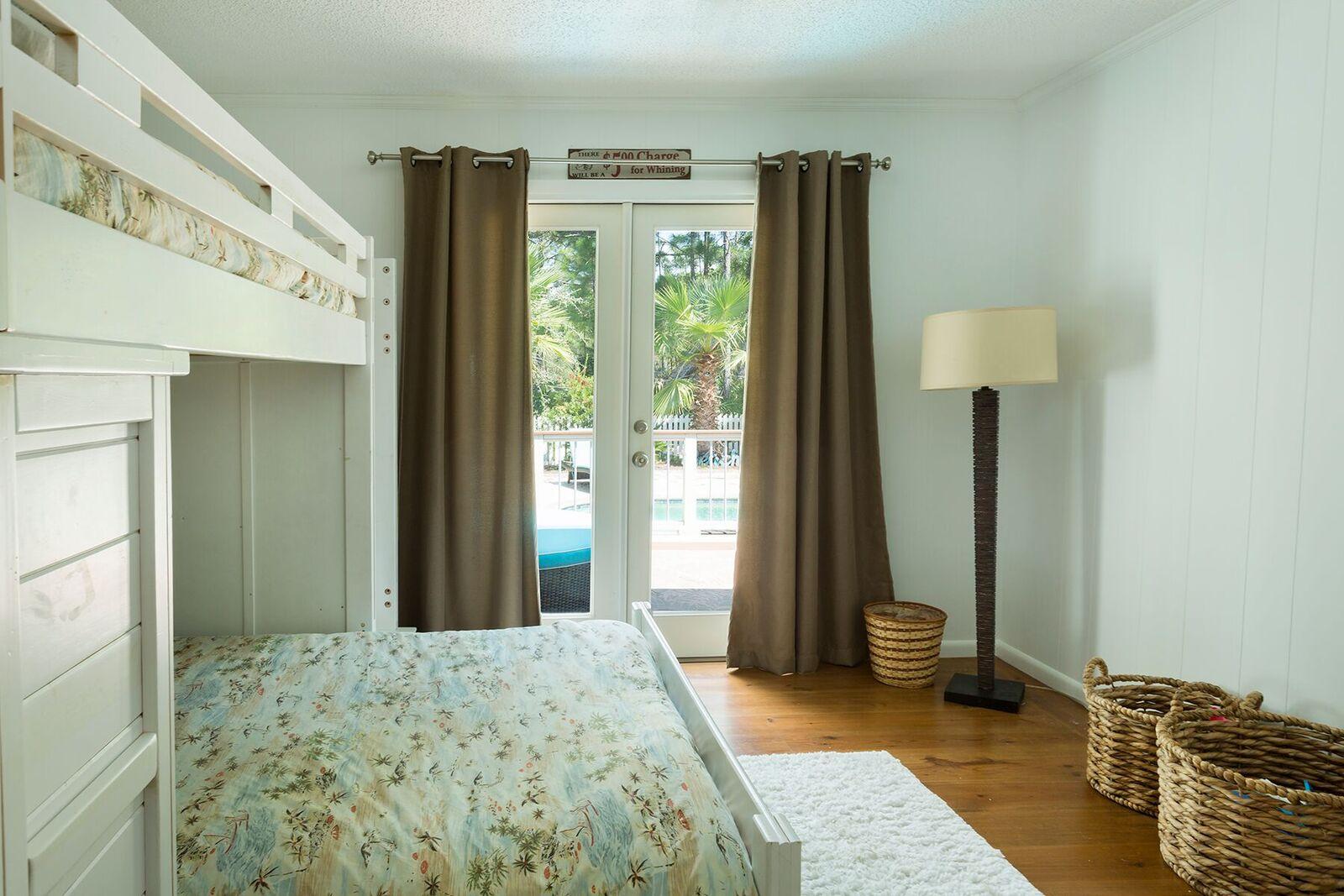 GULF SHORE MANOR - Residential