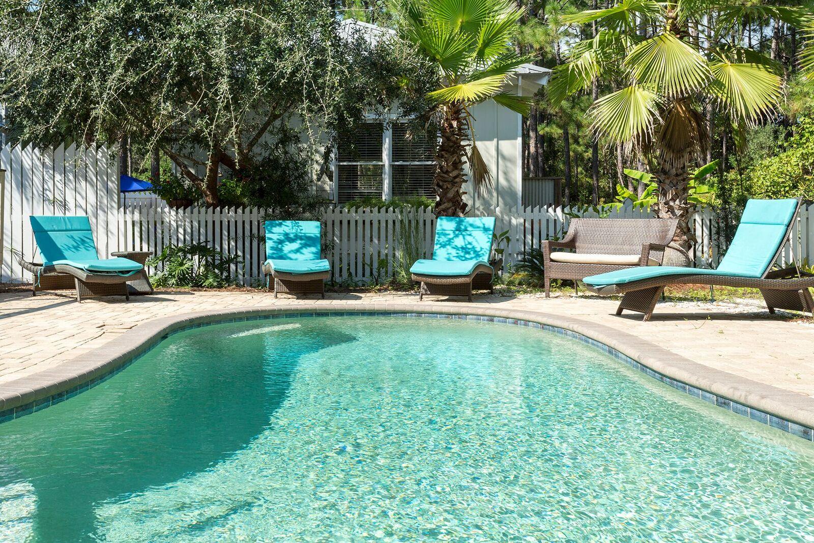 GULF SHORE MANOR - Residential