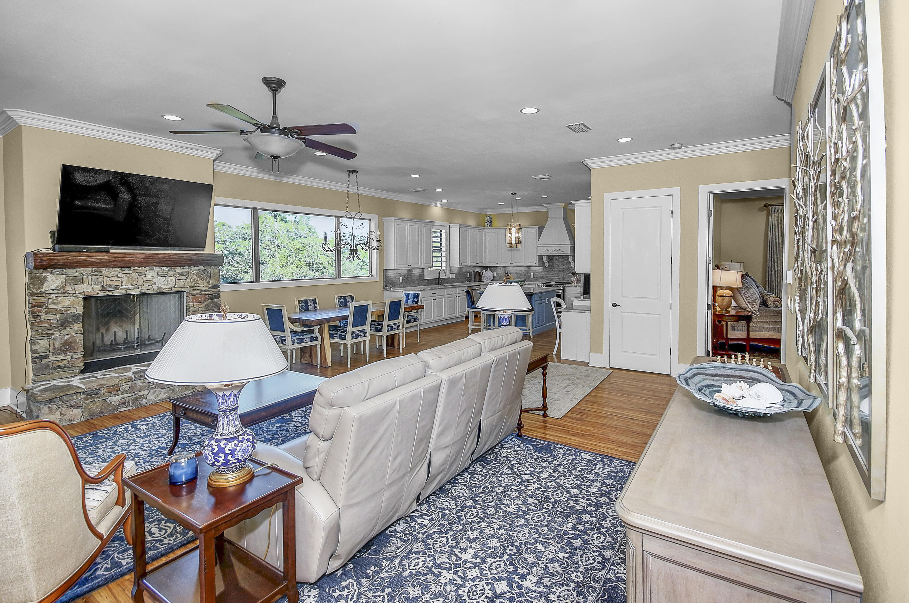 Hideaway Cove - Residential