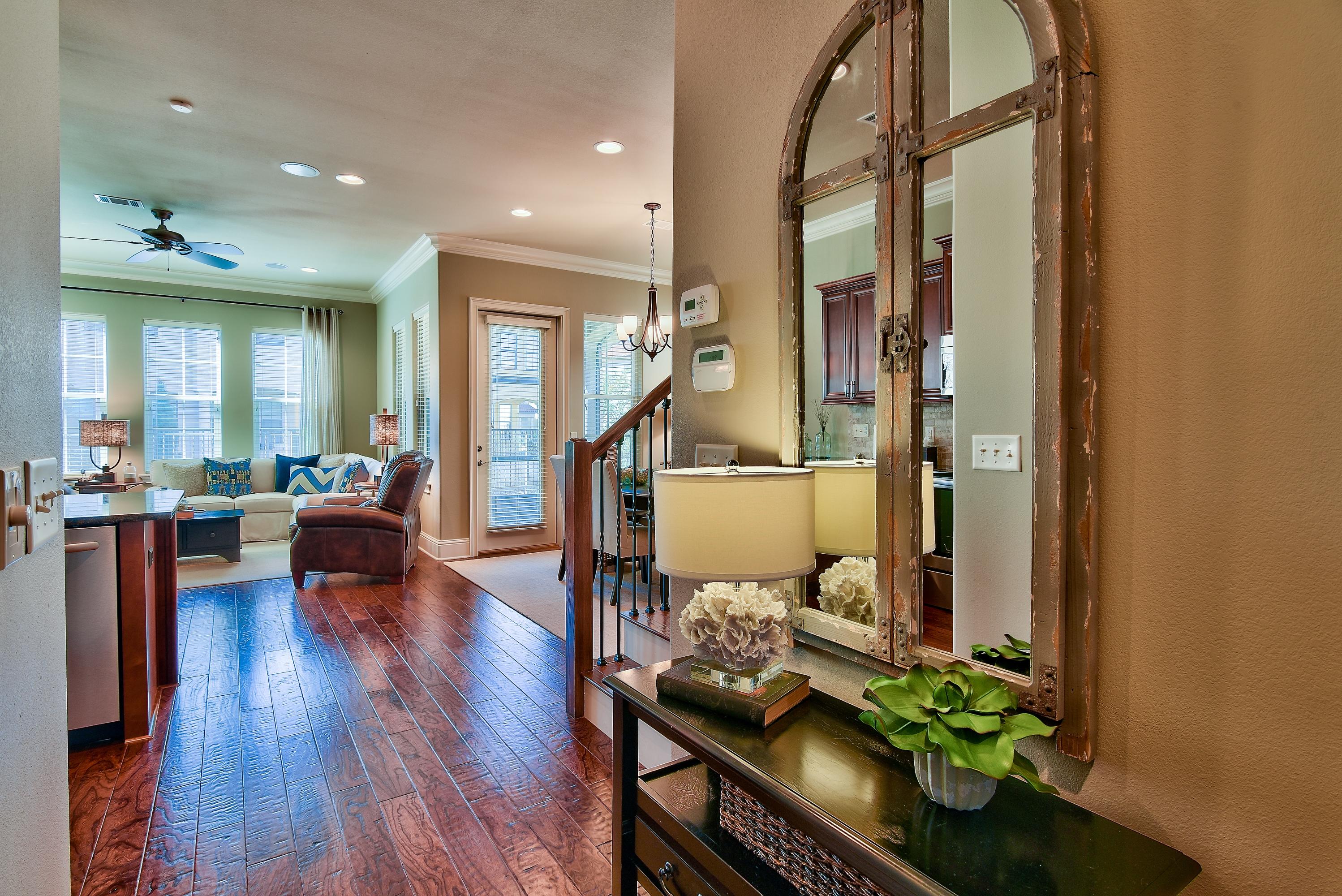 VILLA LAGO - Residential