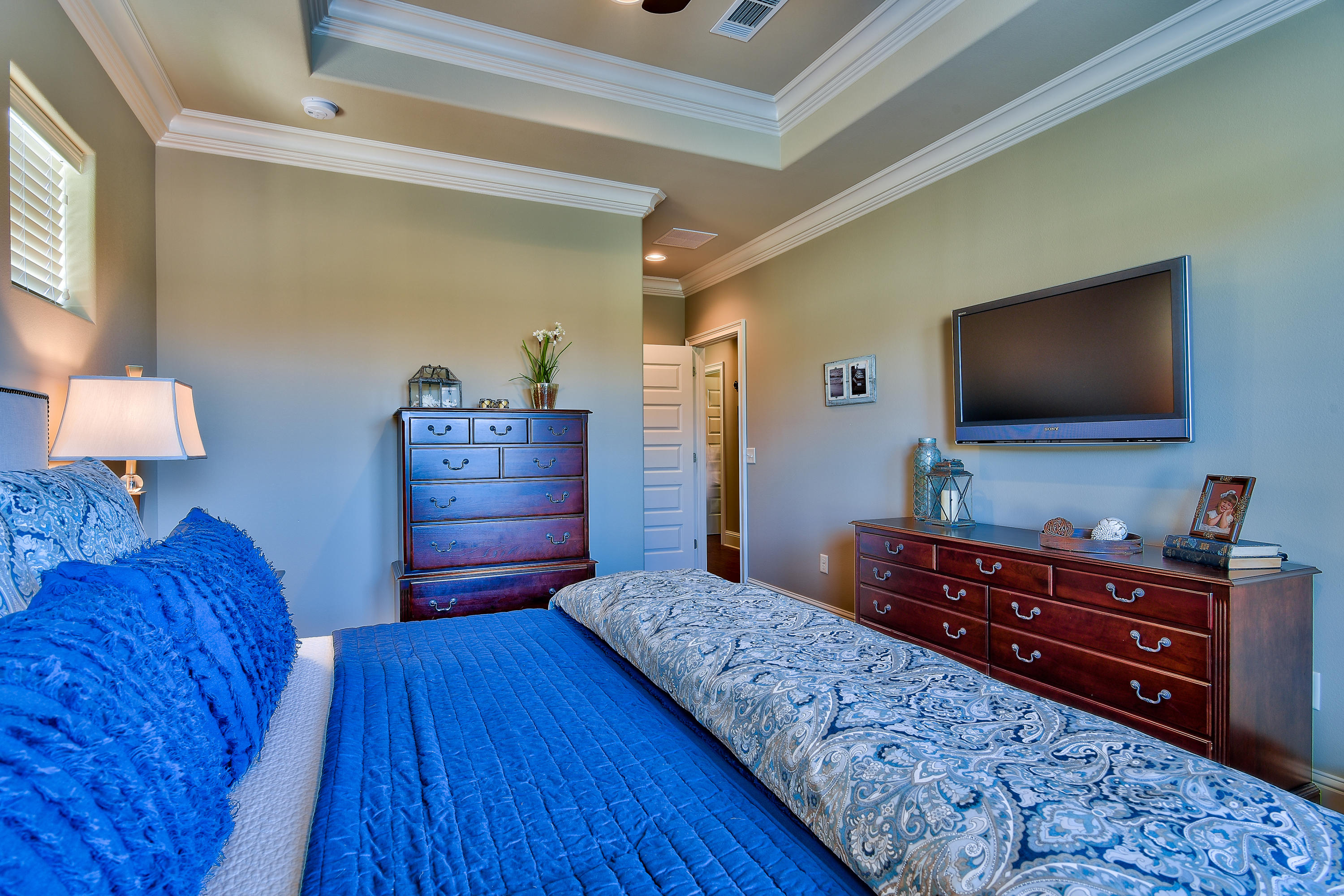 VILLA LAGO - Residential