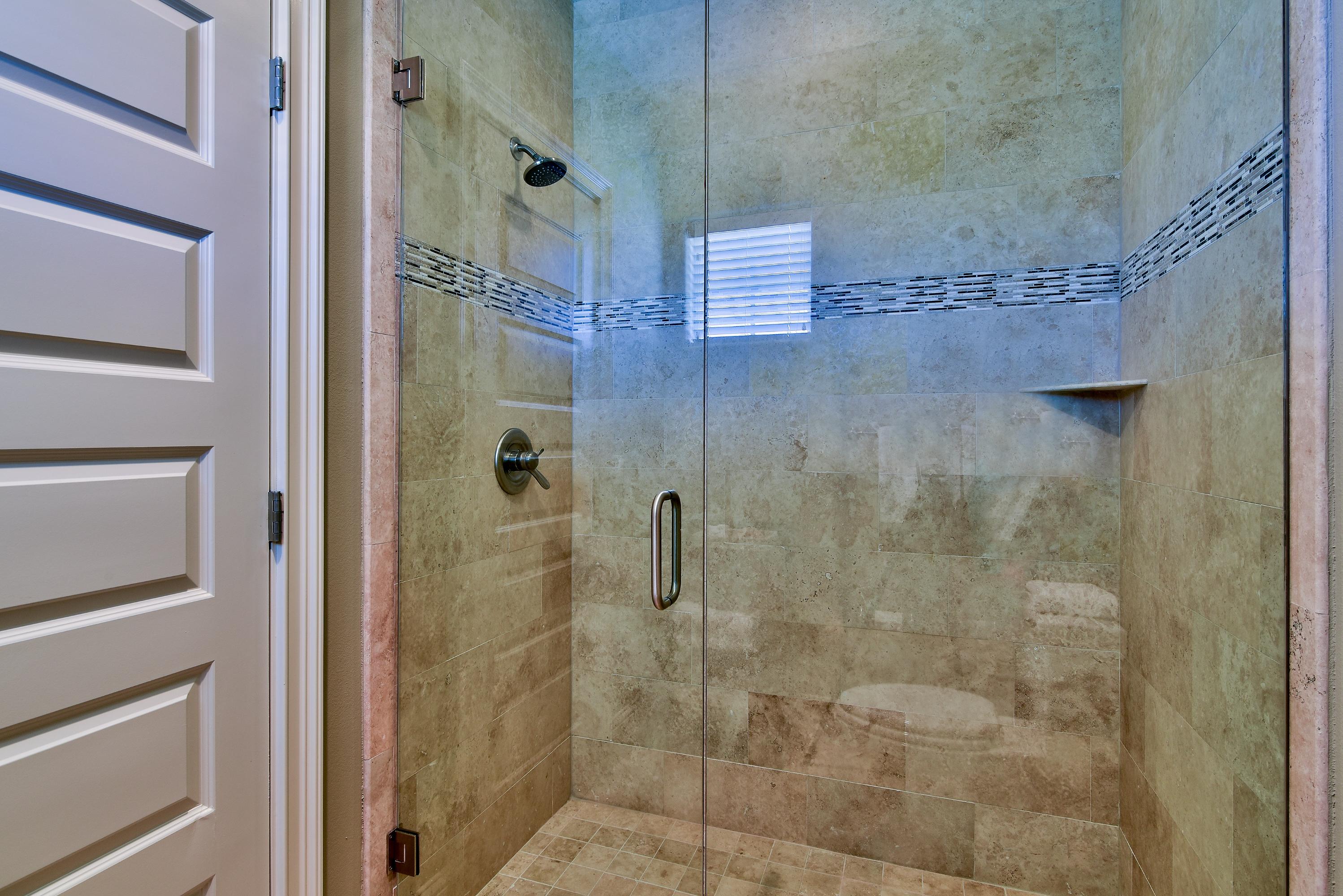 VILLA LAGO - Residential