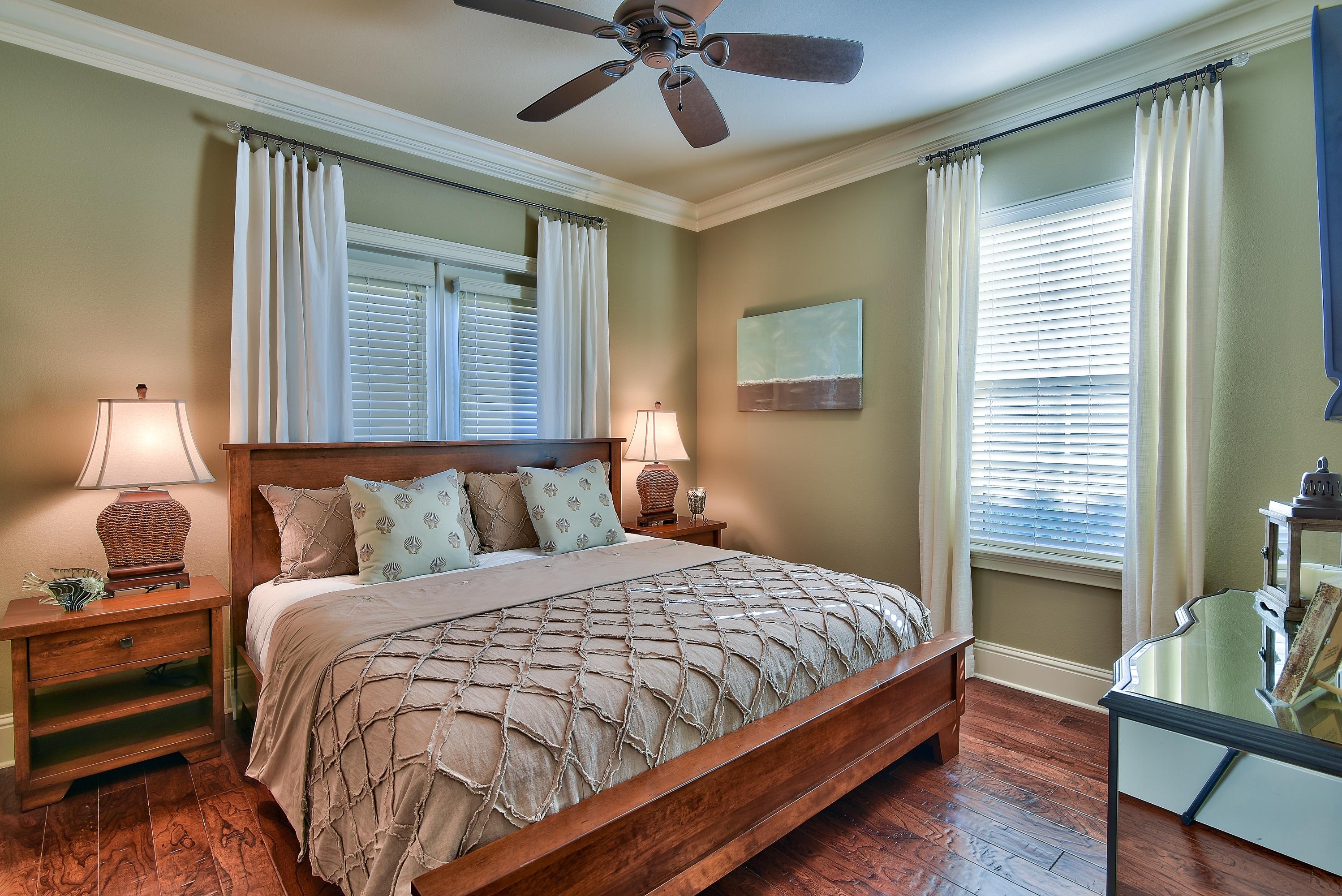 VILLA LAGO - Residential