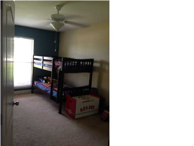 SILVER SPRINGS EST - Residential