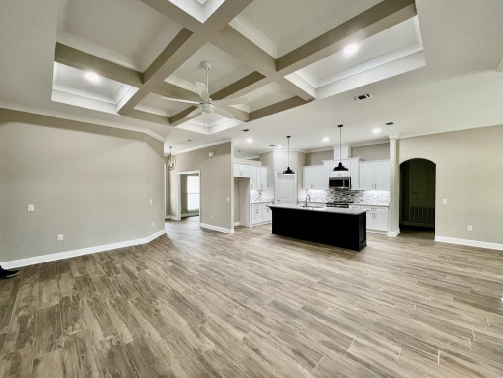 HOLLEY BY THE SEA - Residential