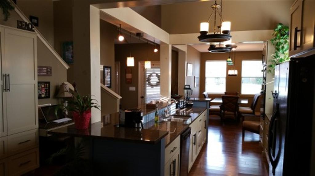 ESCADA - Residential