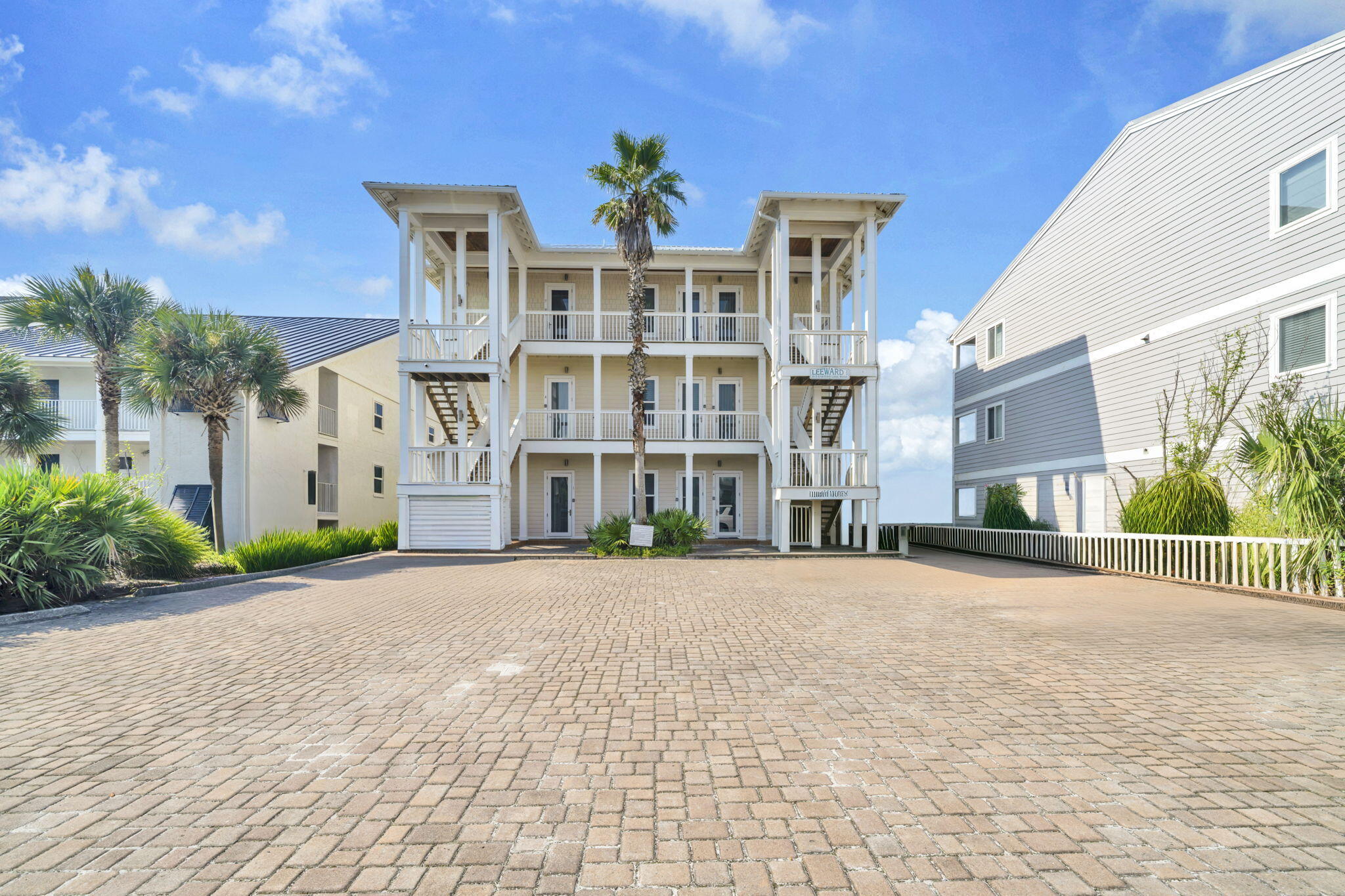 LEEWARD CONDO - Residential