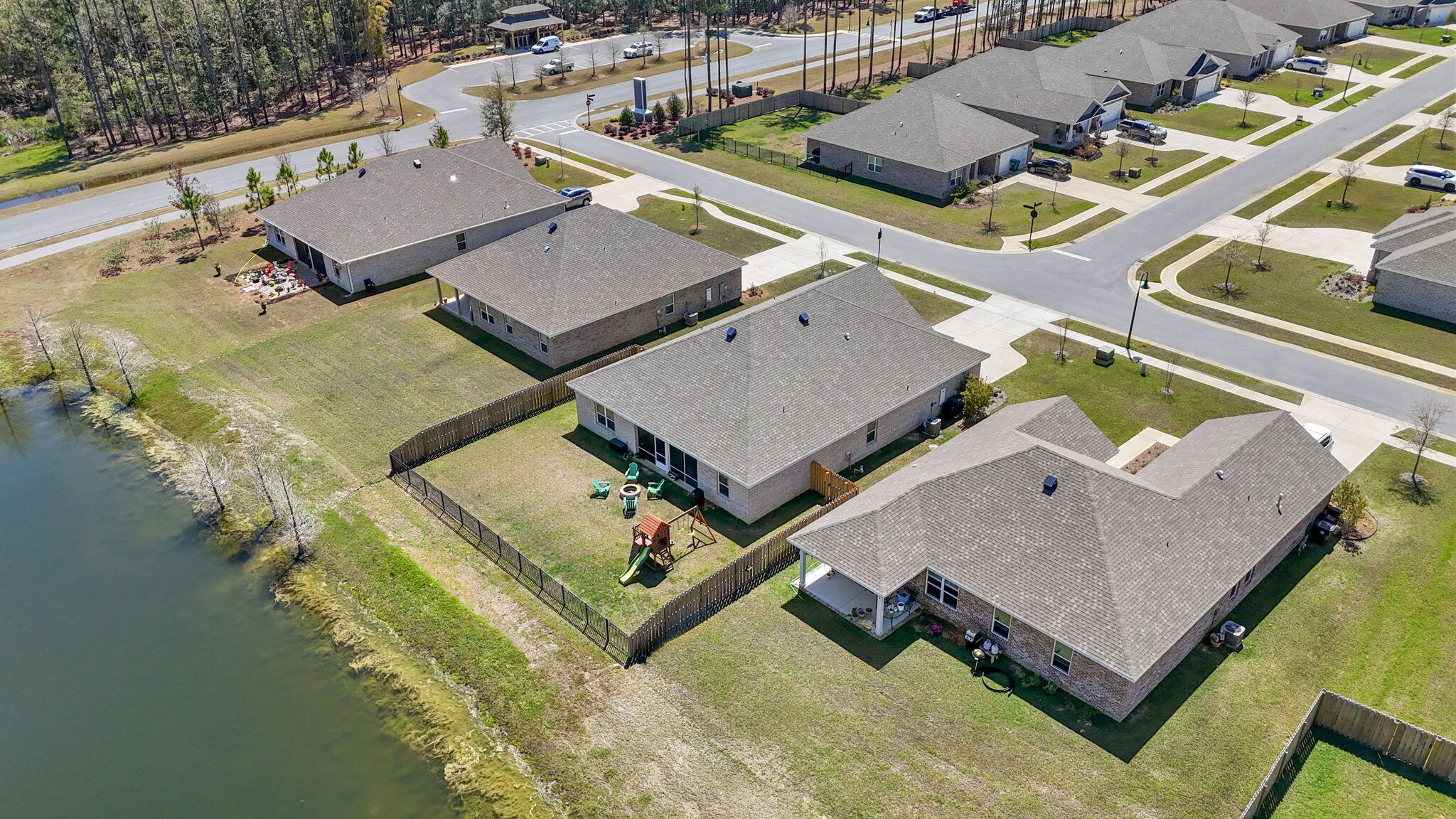 HAMMOCK BAY - Residential