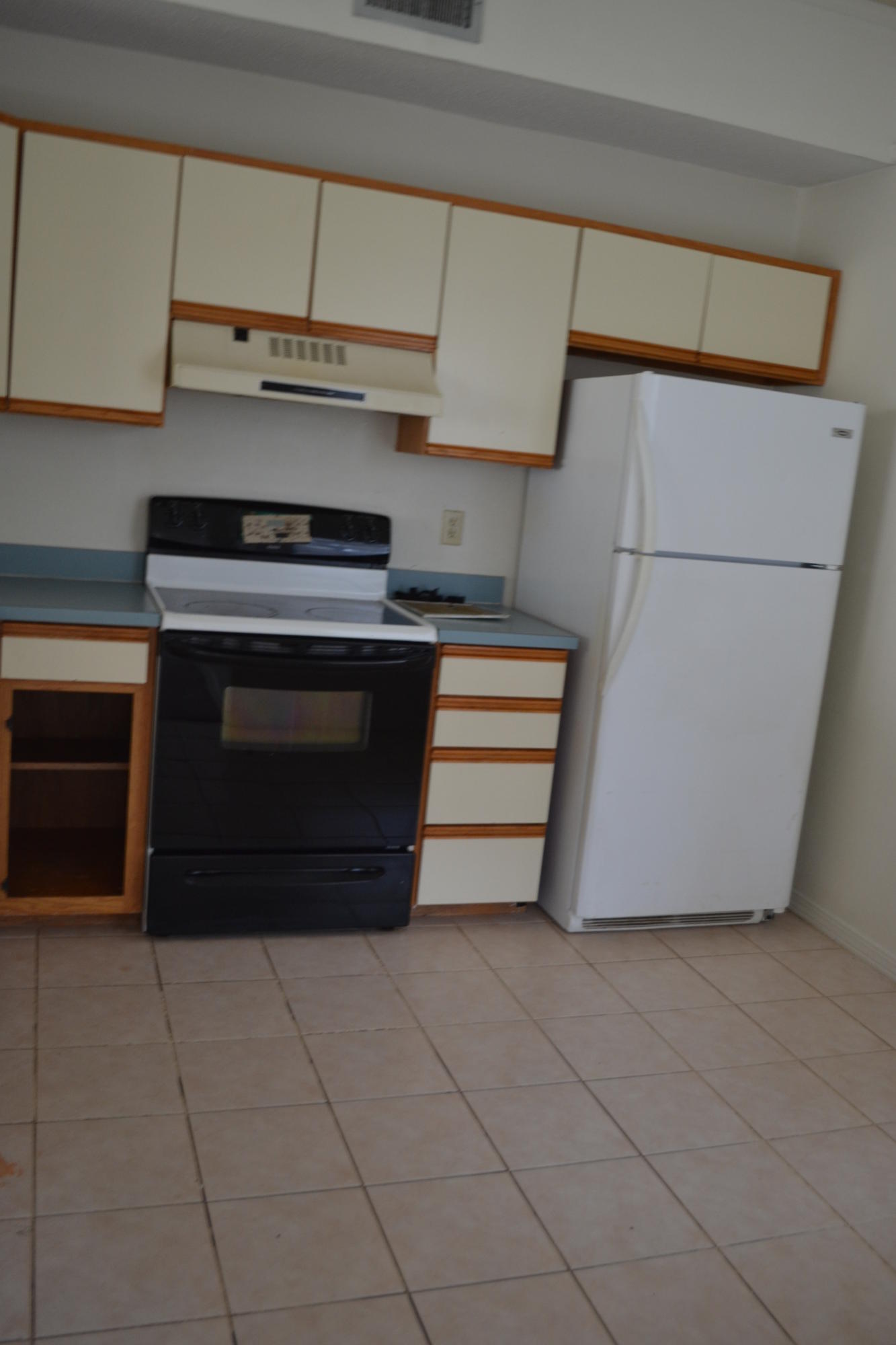 WOODLAND PARK EST - Residential