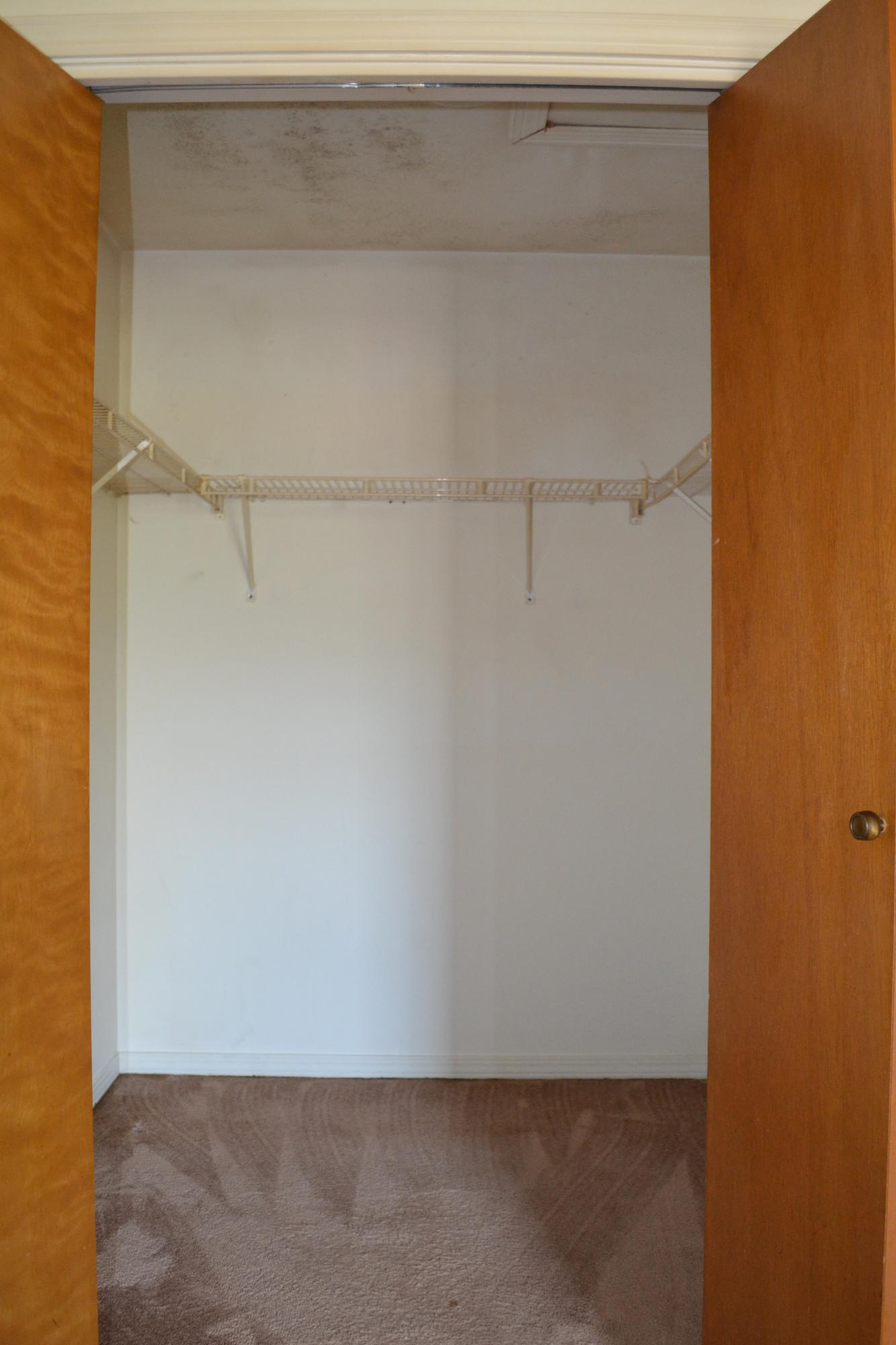 WOODLAND PARK EST - Residential