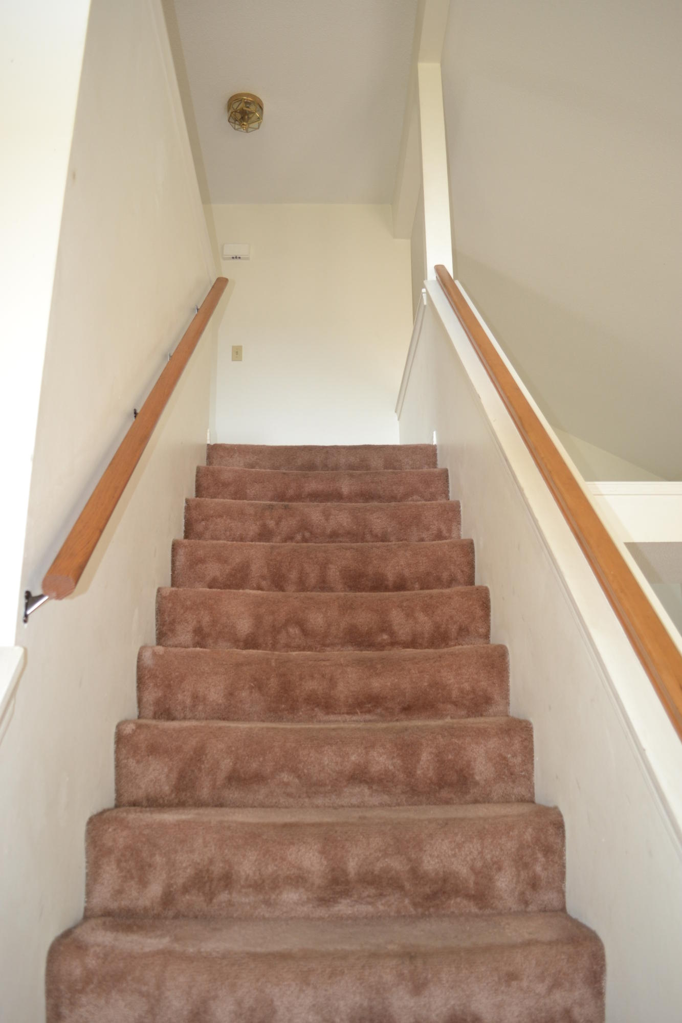 WOODLAND PARK EST - Residential