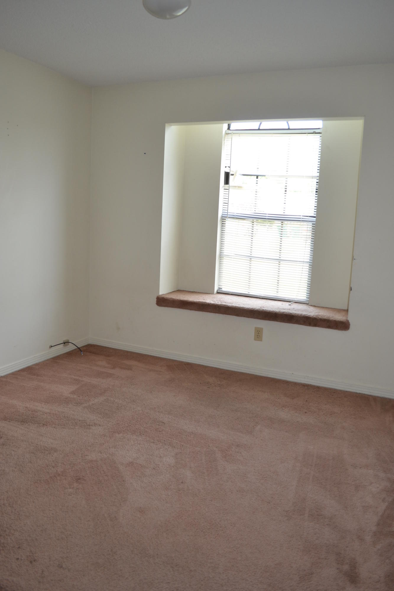 WOODLAND PARK EST - Residential