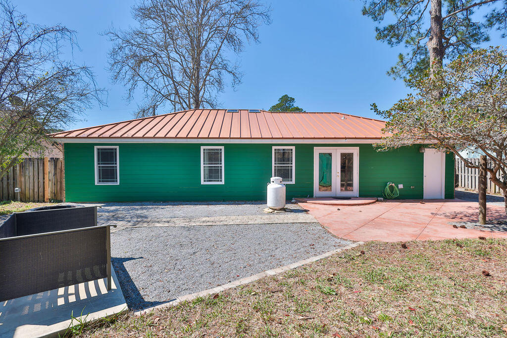 PINE MEADOWS 2ND ADDN - Residential